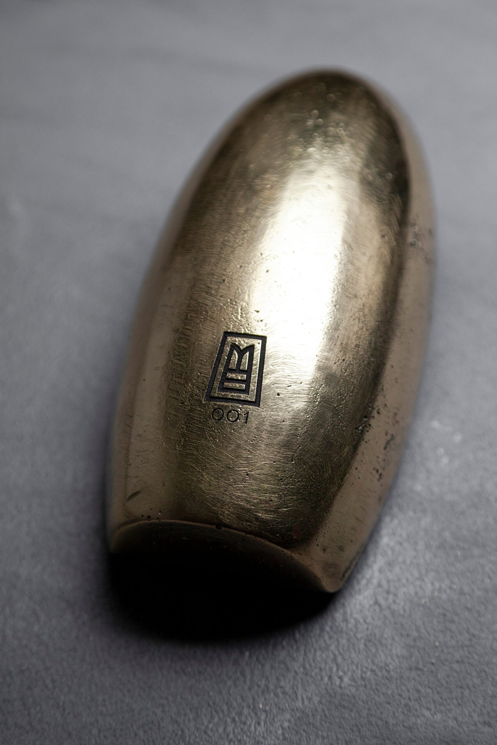 Valdivia Virgin Sculpture in Polished Cast Bronze by Estudio Andean 6
