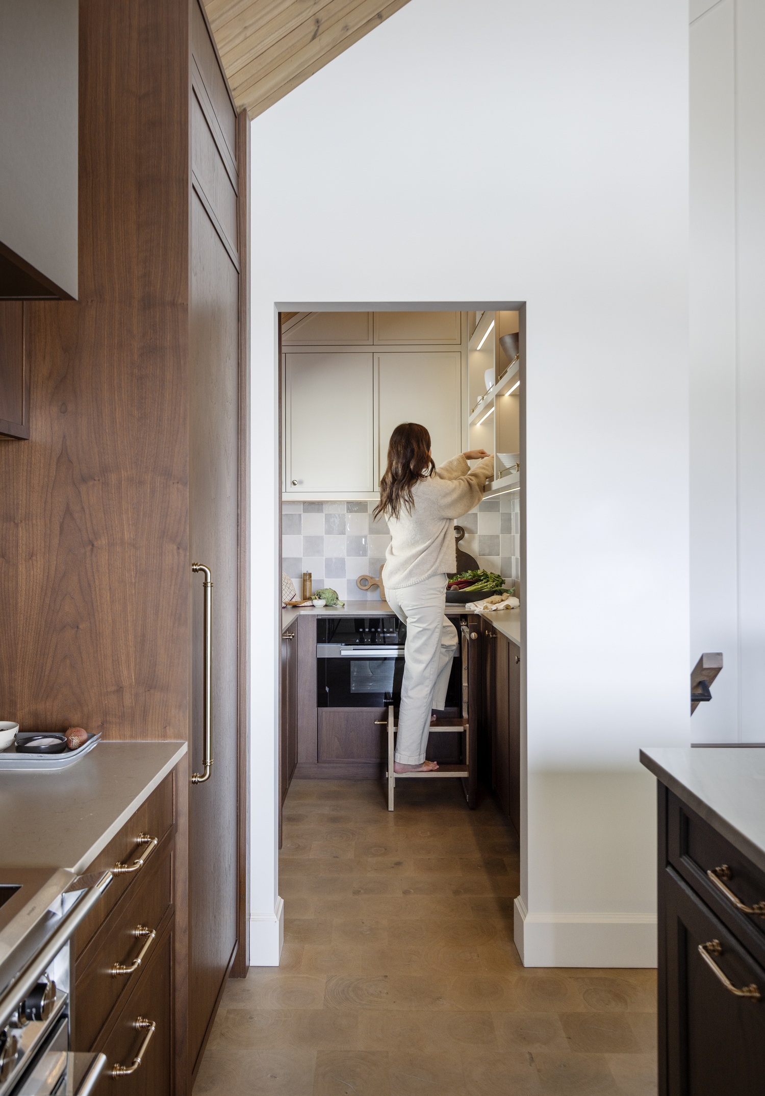 Jamie Banfield Design Inc-The-Sidney-Main Kitchen-Custom-Home-77