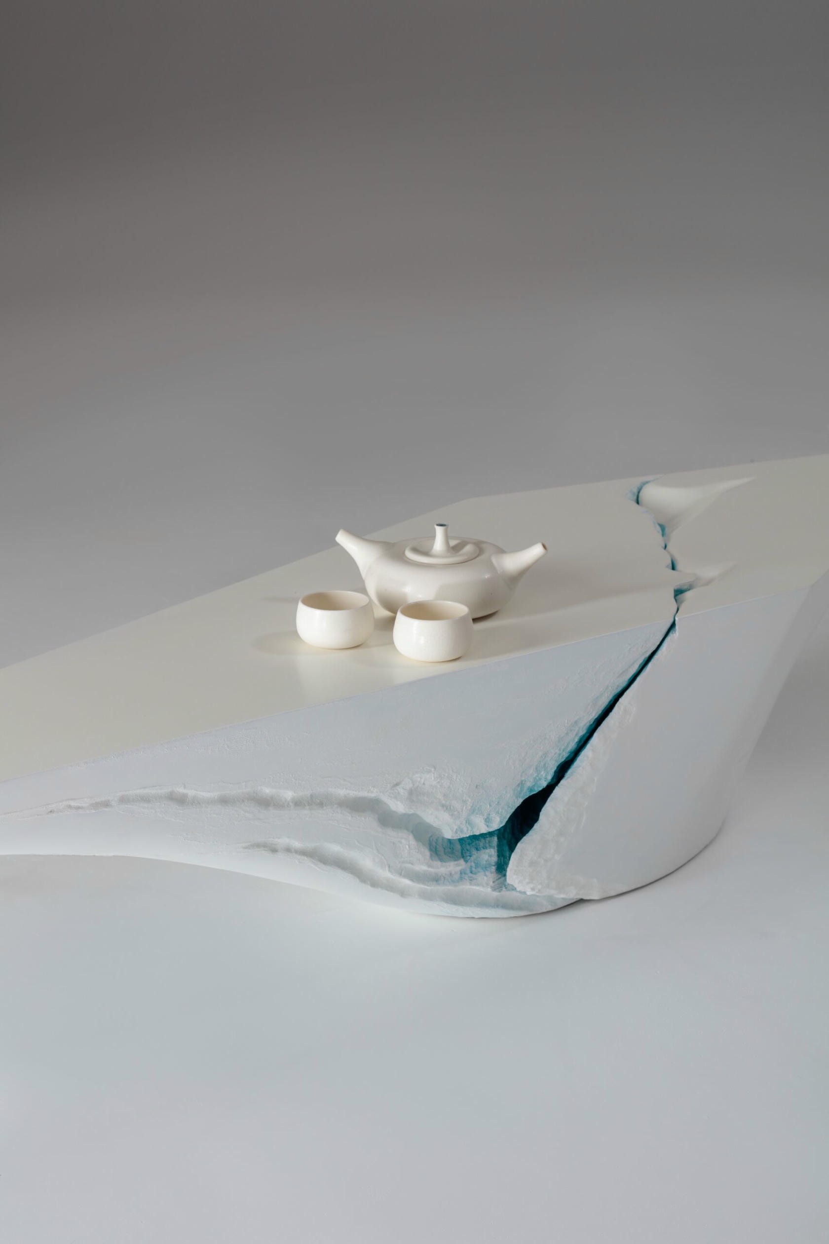 Navis Low Table in Recycled Plastic & Fiberglass by Tor Rothschild 5