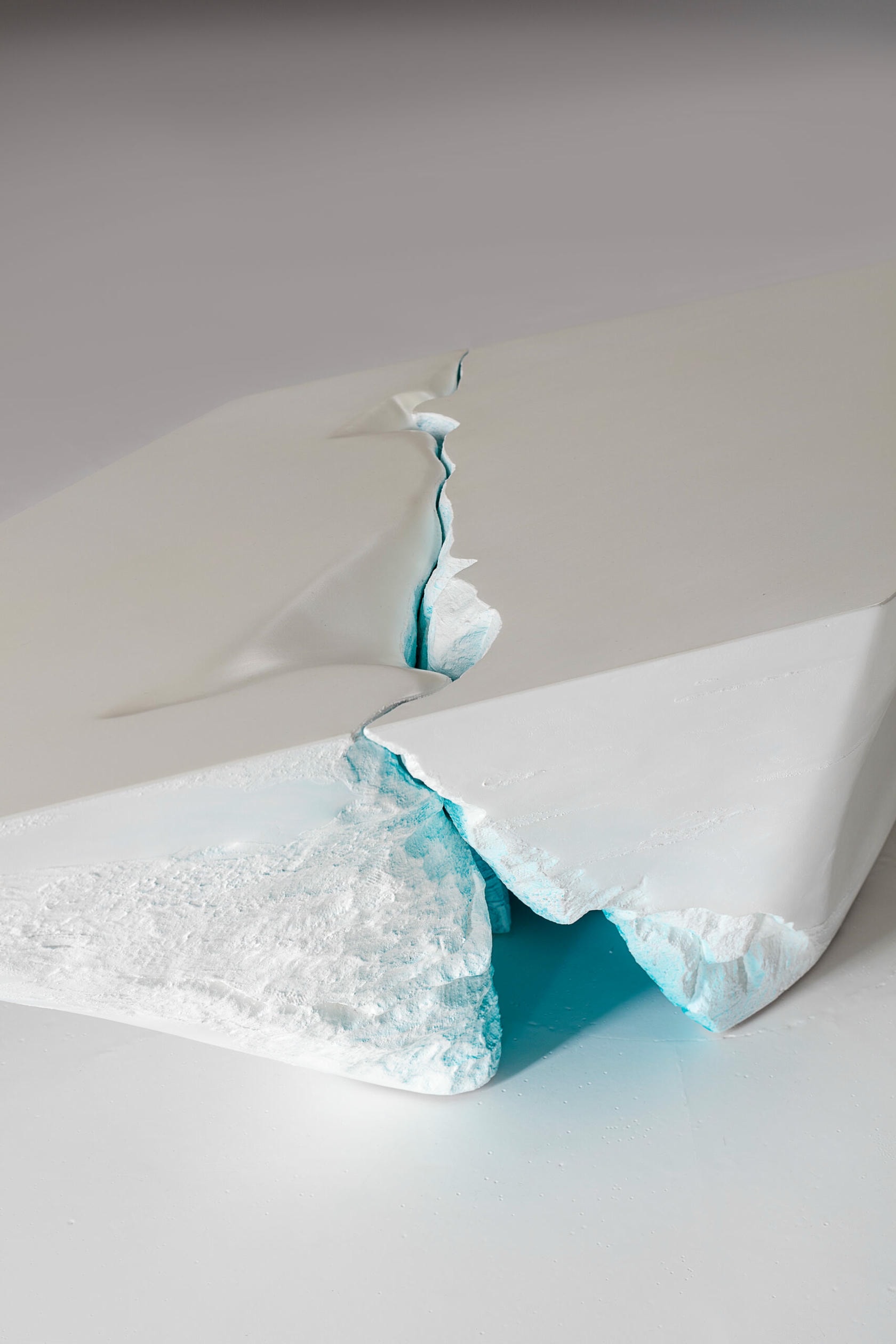 Navis Low Table in Recycled Plastic & Fiberglass by Tor Rothschild 8