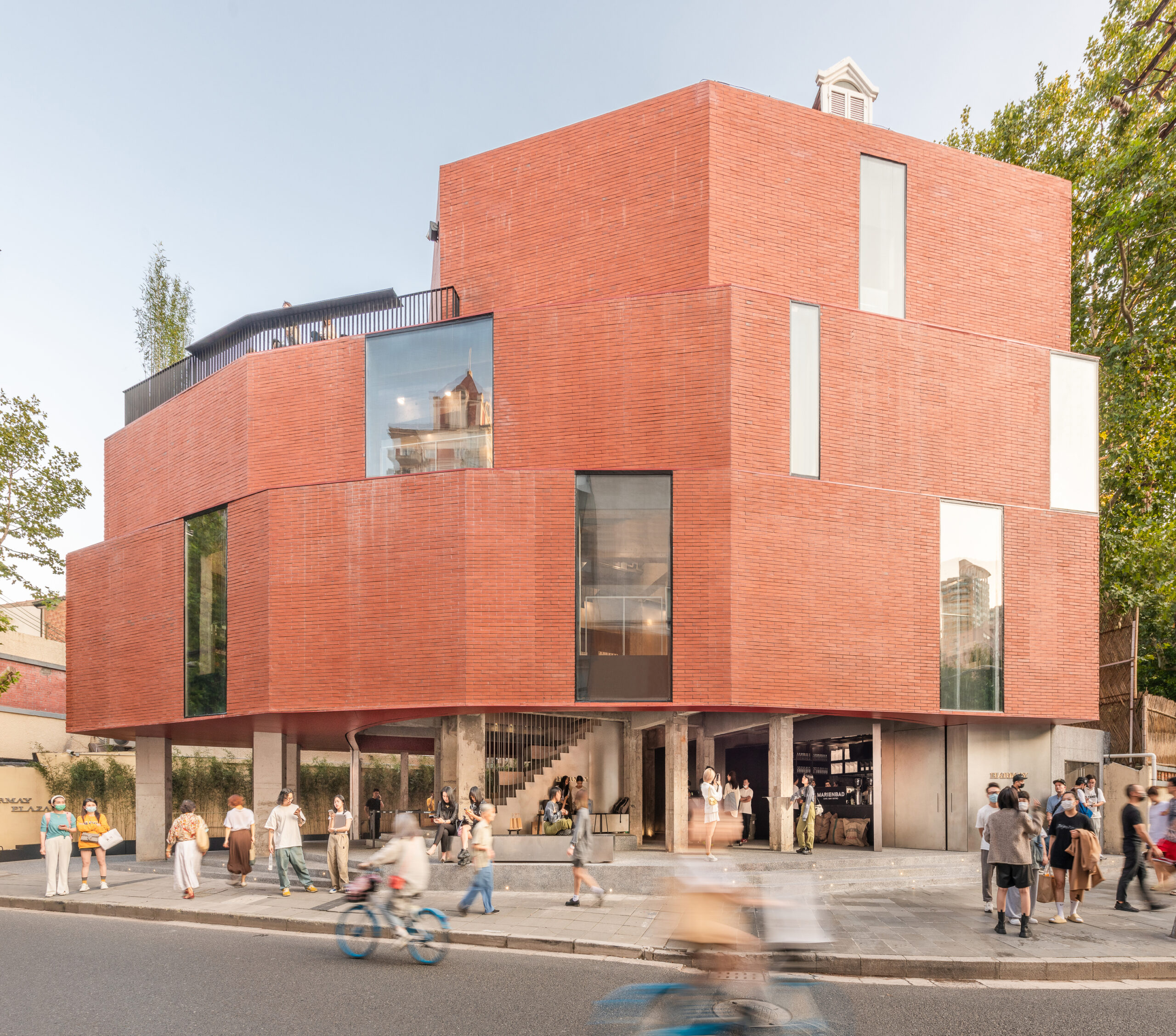 AIM_HARMAY FANG_HQ_Dirk Weiblen (20)