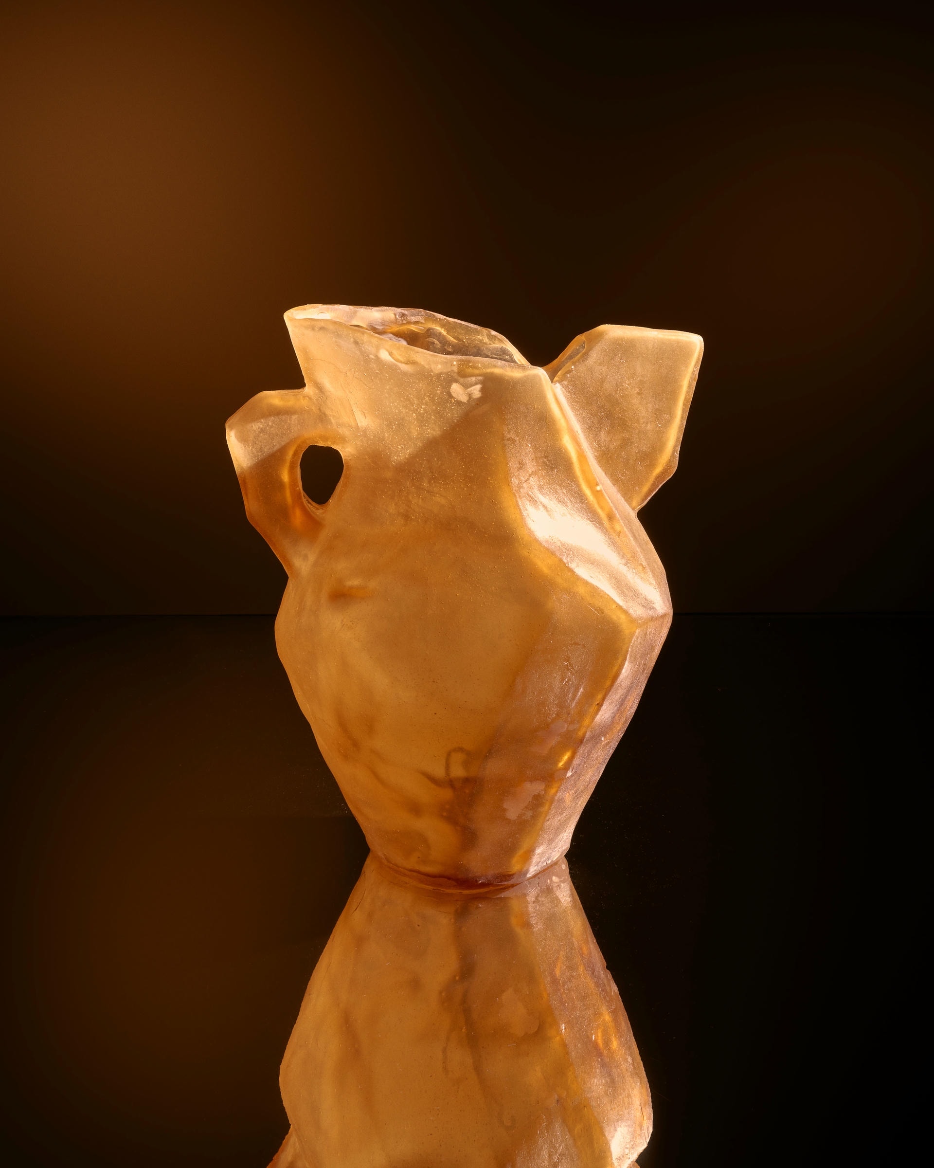 Materia Colectiva V Resin Vessel by Marcela Cure 4