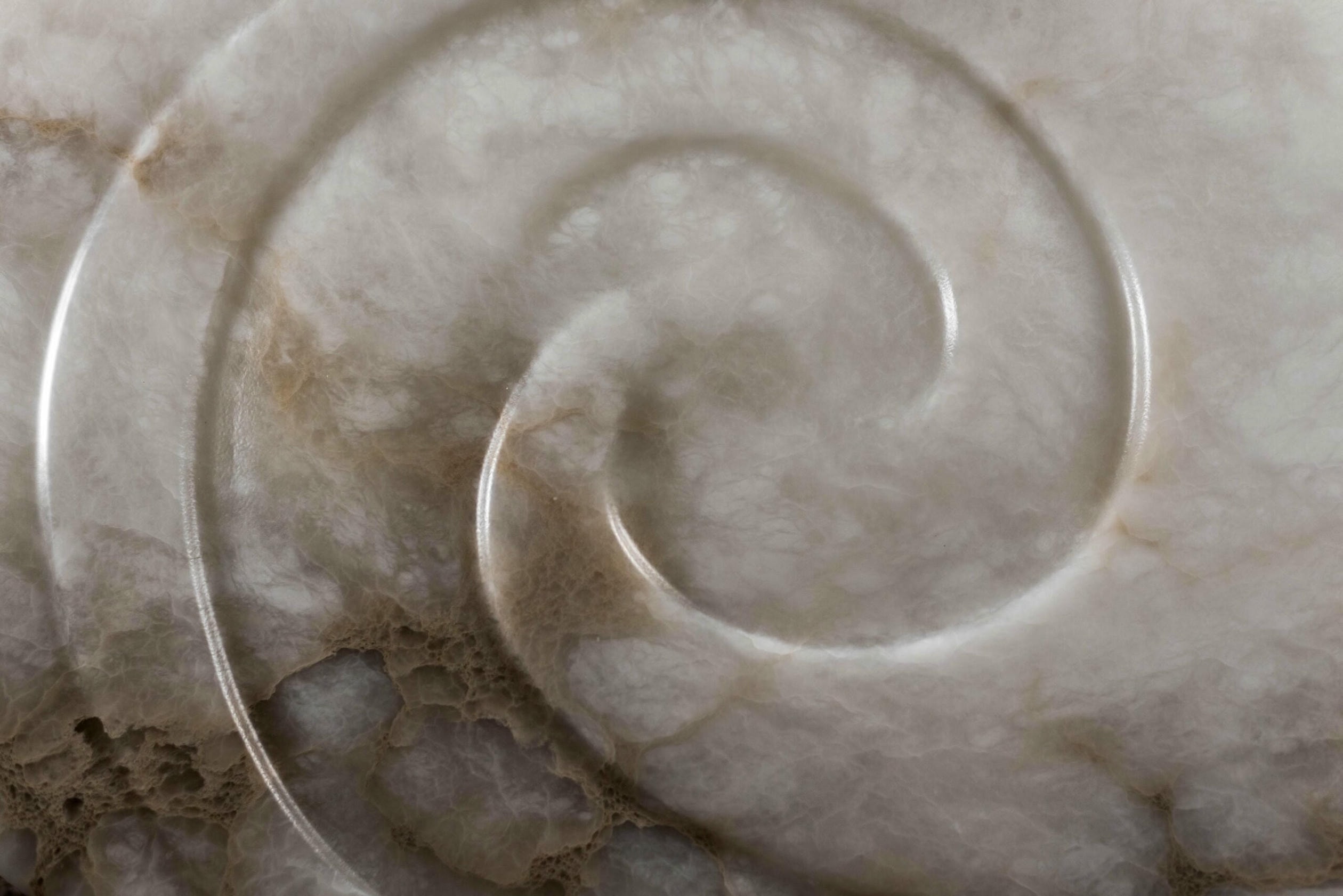 Aqua Fossil Center Table II in Alabaster by Amarist Studio 10