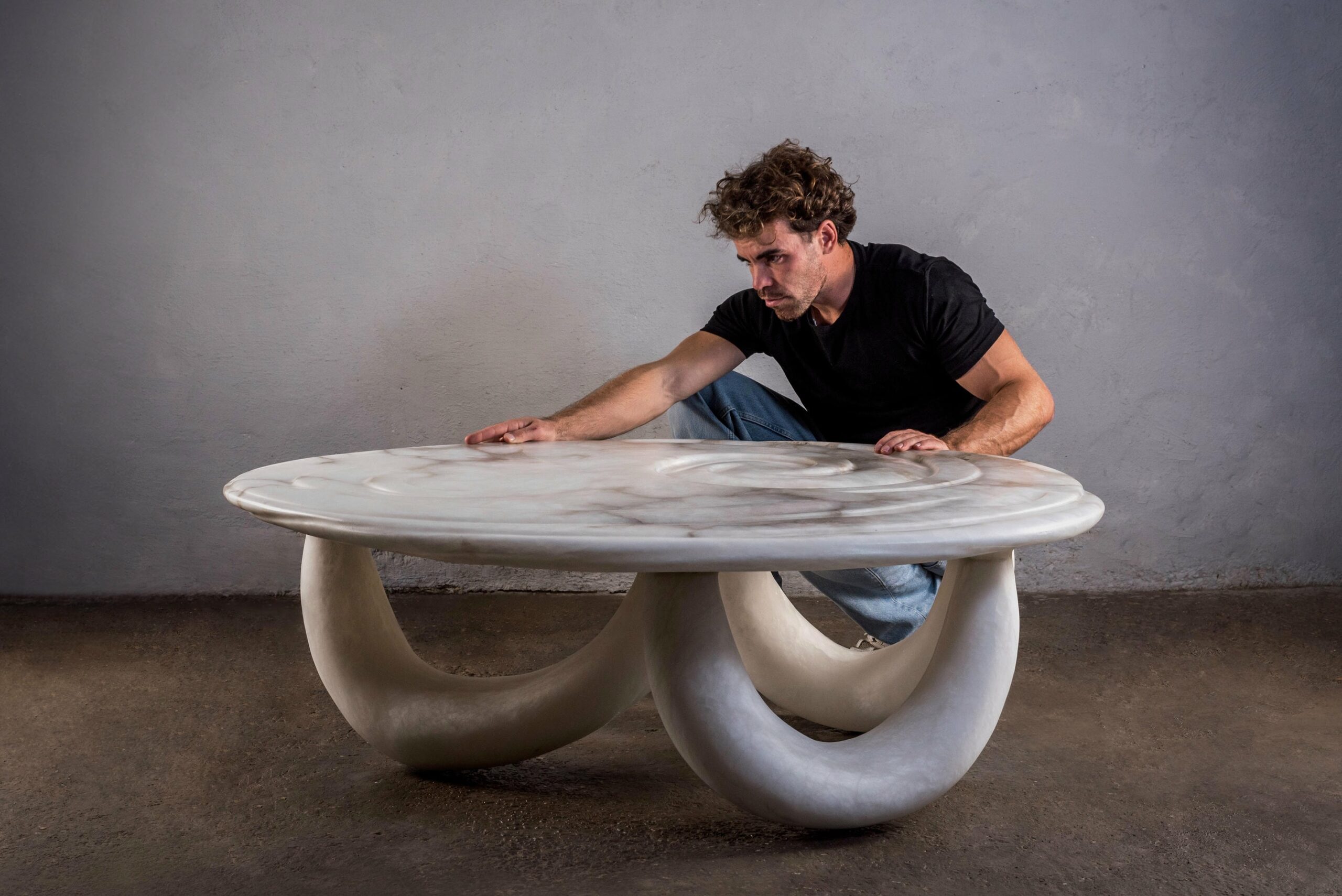 Aqua Fossil Center Table II in Alabaster by Amarist Studio 15
