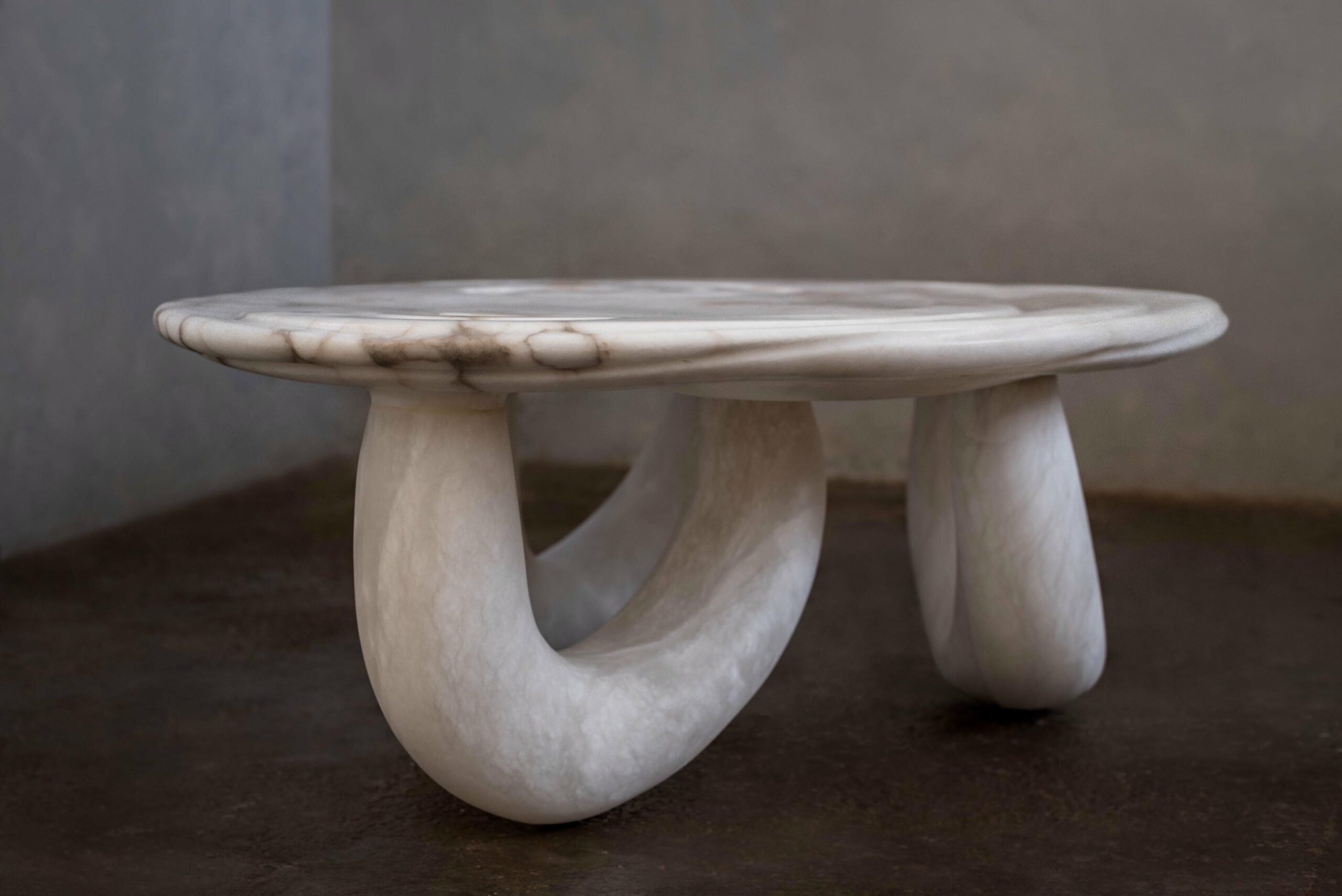 Aqua Fossil Center Table II in Alabaster by Amarist Studio 2