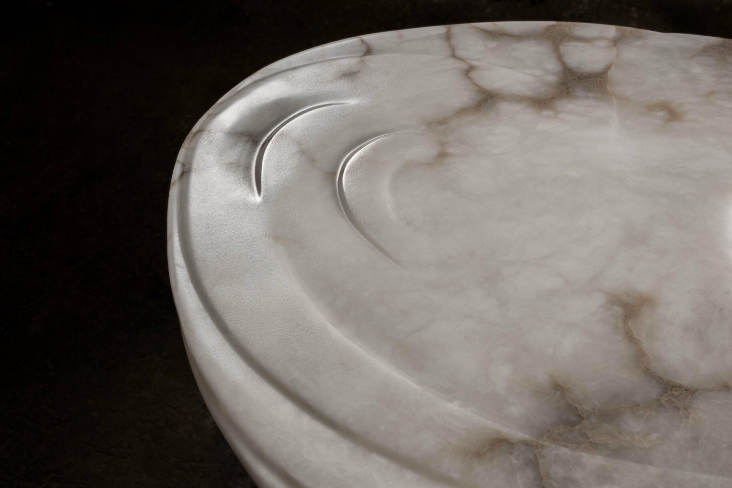 Aqua Fossil Center Table II in Alabaster by Amarist Studio 4
