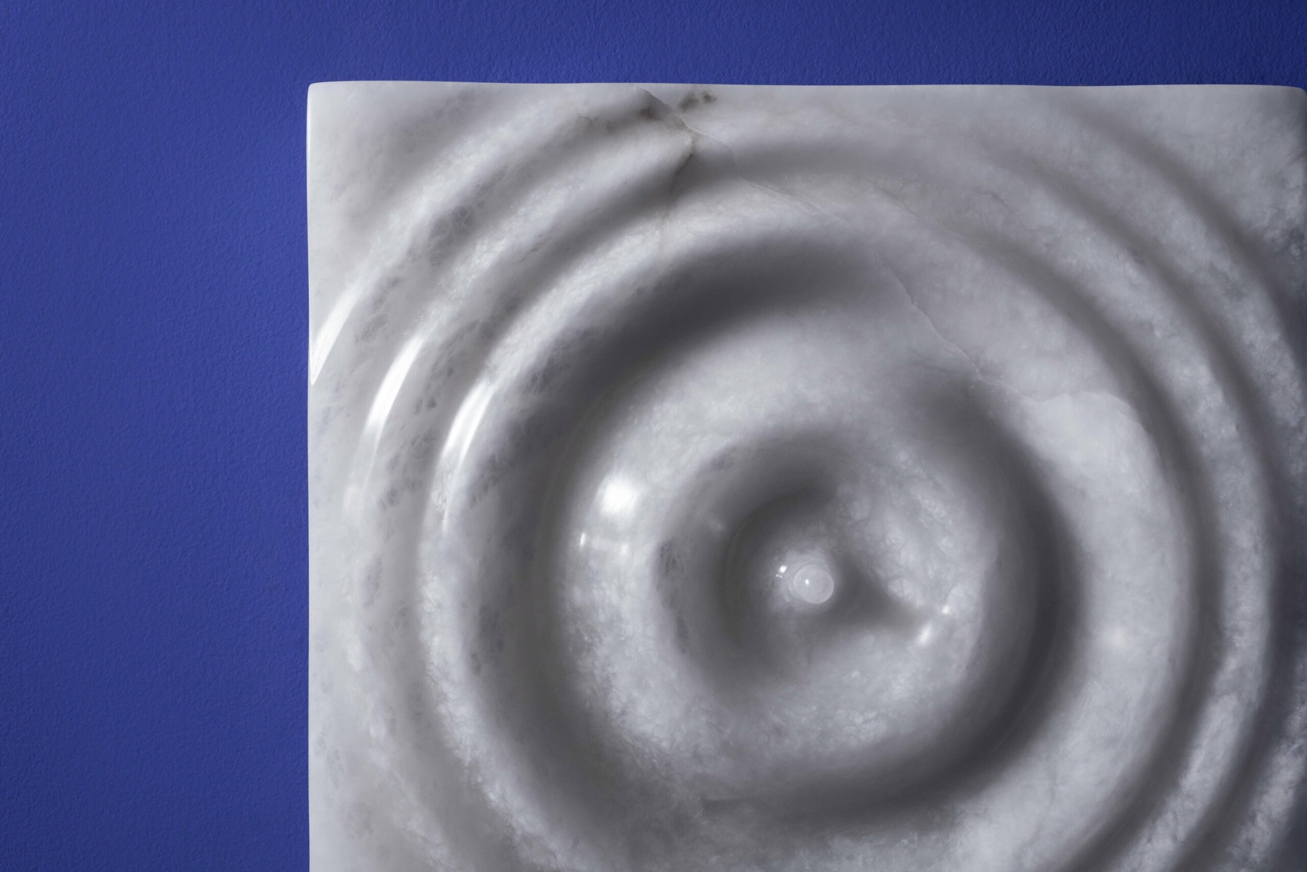 Aqua Fossil Drop Light Wall Sculpture in Alabaster by Amarist Studio 7