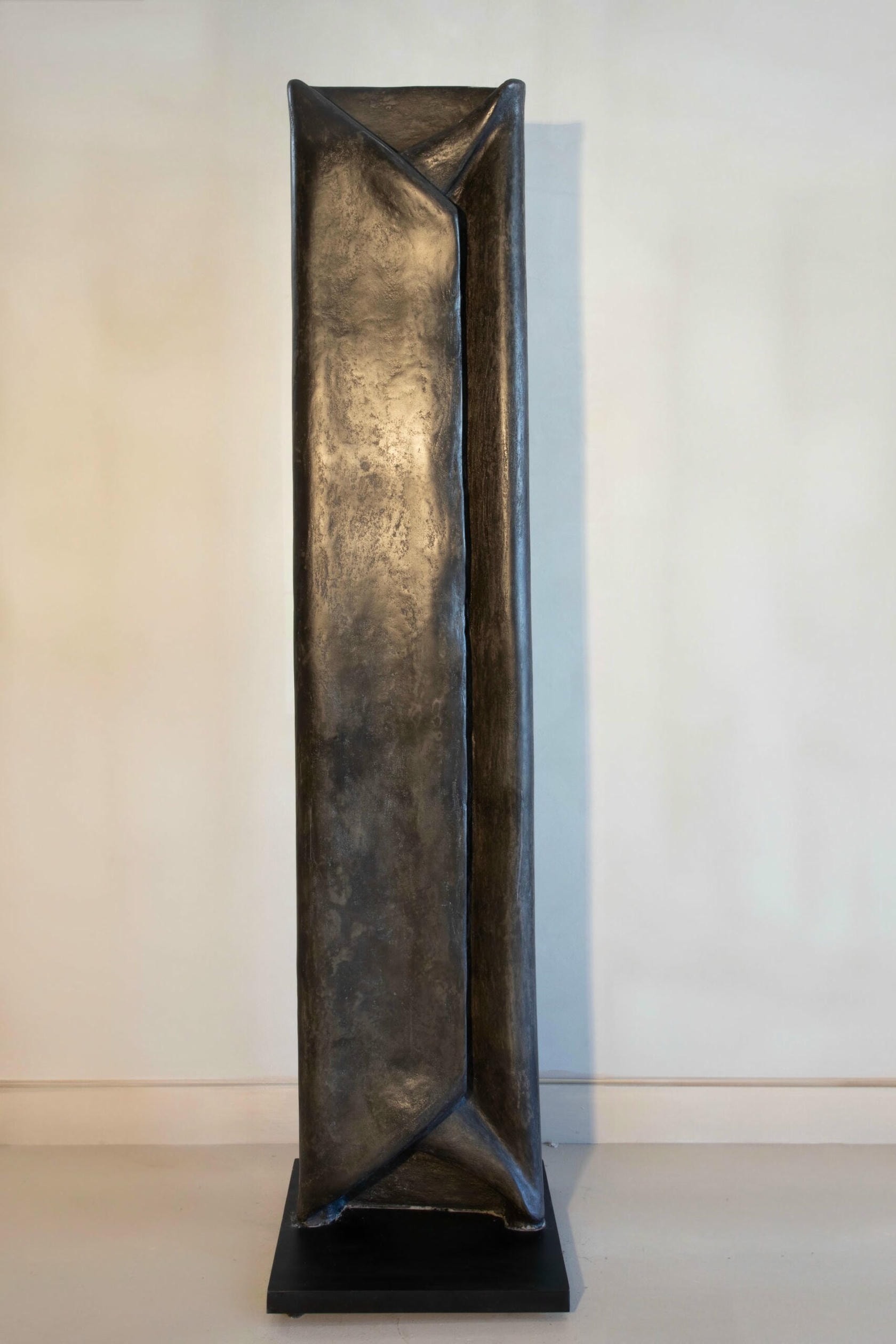 Embrace Bronze Standing Lamp by Katrien Van Der Schueren 3