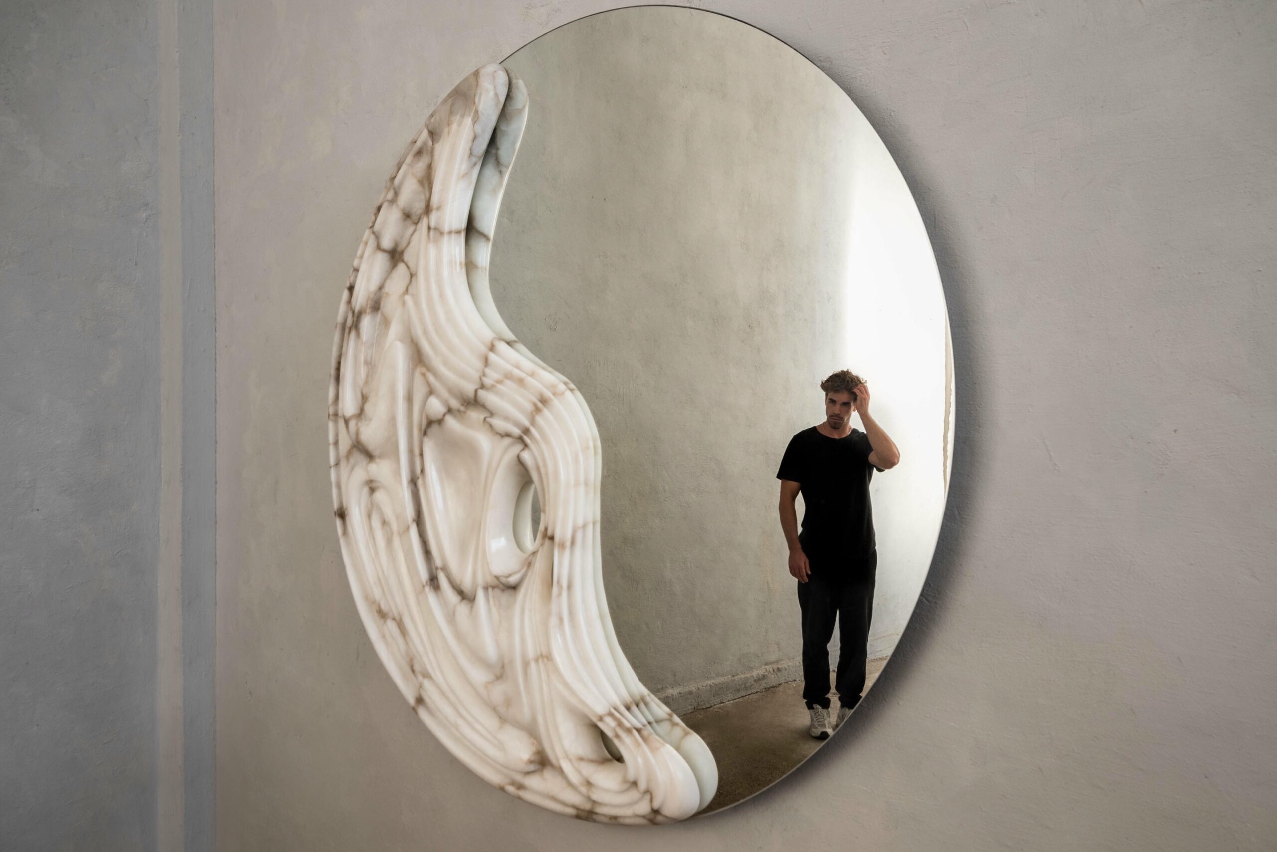Fossil Moon Large Wall Mirror in Alabaster & Glass Mirror by Amarist Studio 15