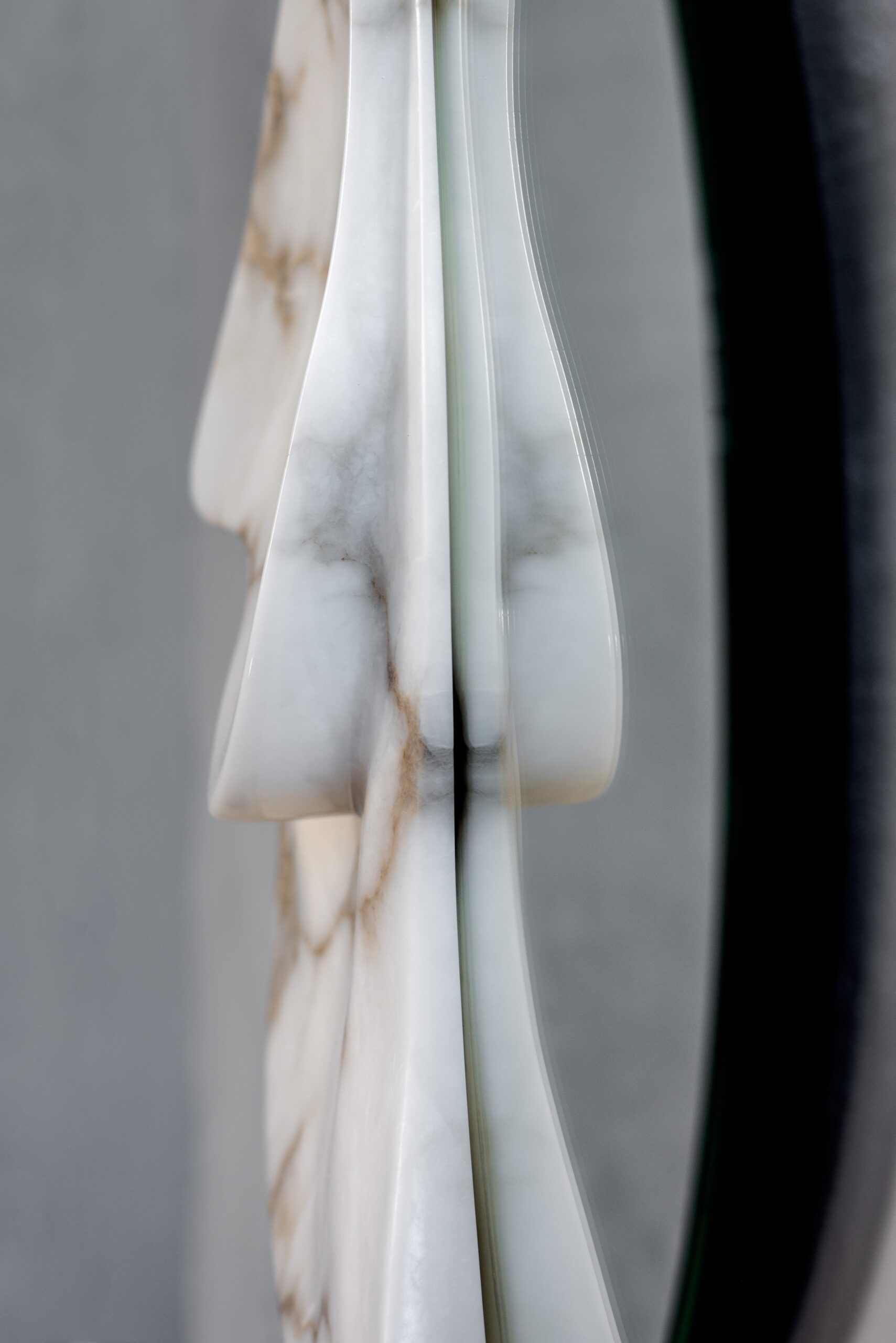 Fossil Moon Wall Mirror I in Alabaster & Glass Mirror by Amarist Studio 6