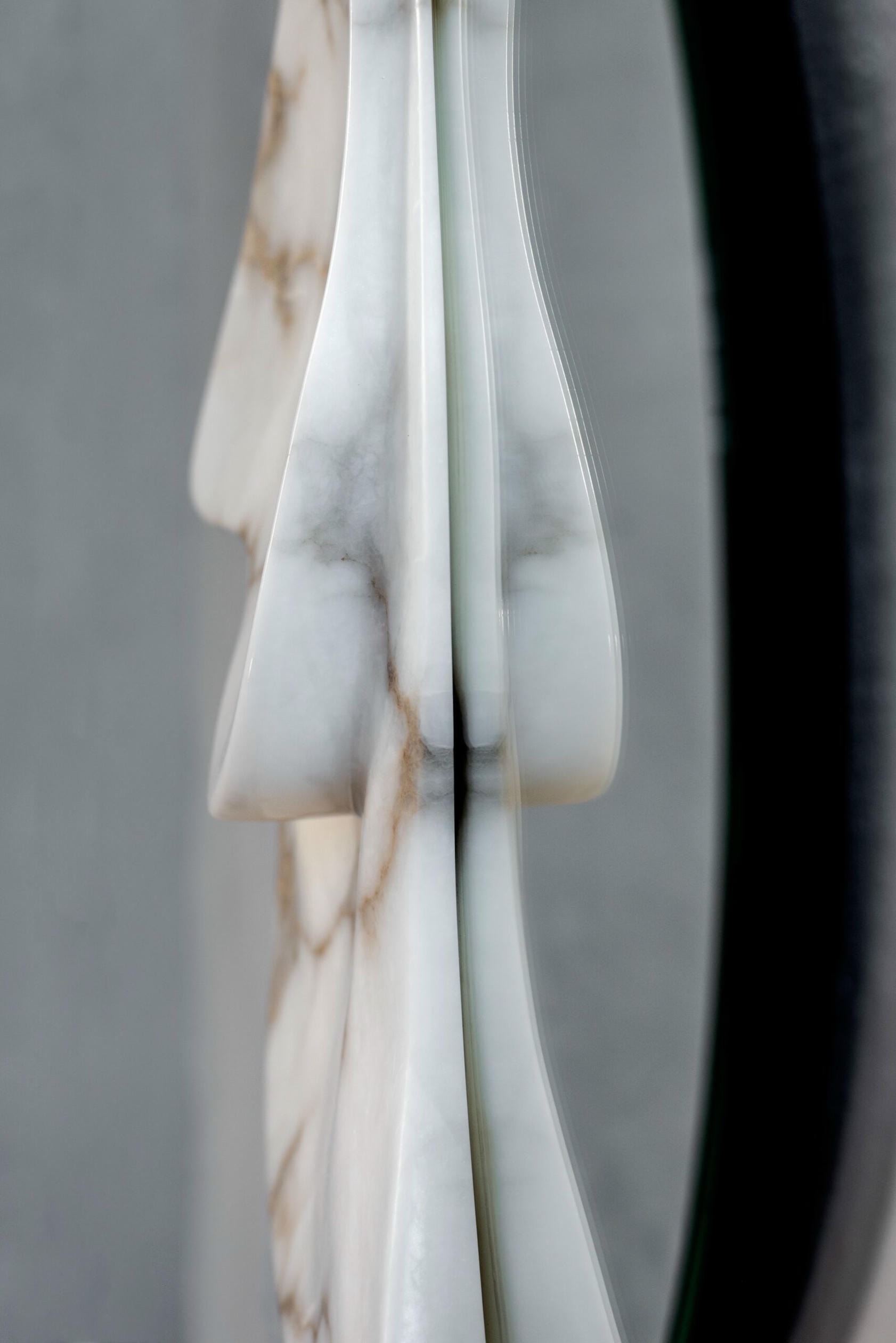 Fossil Moon Wall Mirror I in Alabaster & Glass Mirror by Amarist Studio 6