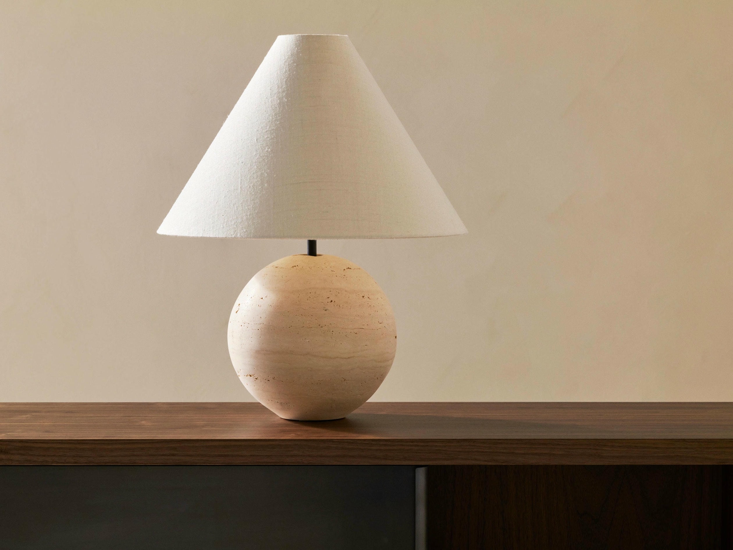 Frank L Table Lamp by Veermakers 3