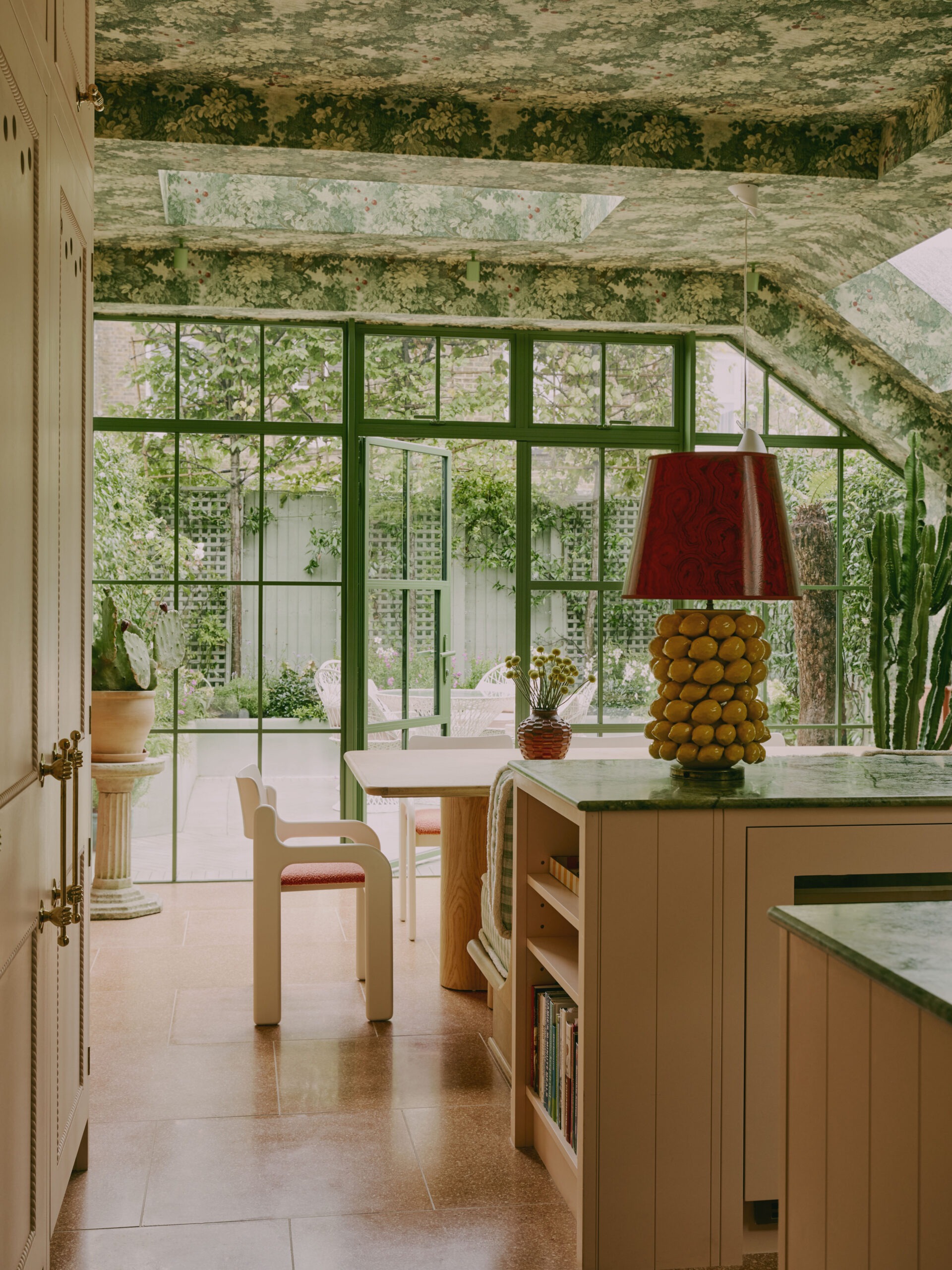 Kingsley Road private residence designed by Stephanie Barba Mendoza photography by Kensington Leverne 12 scaled