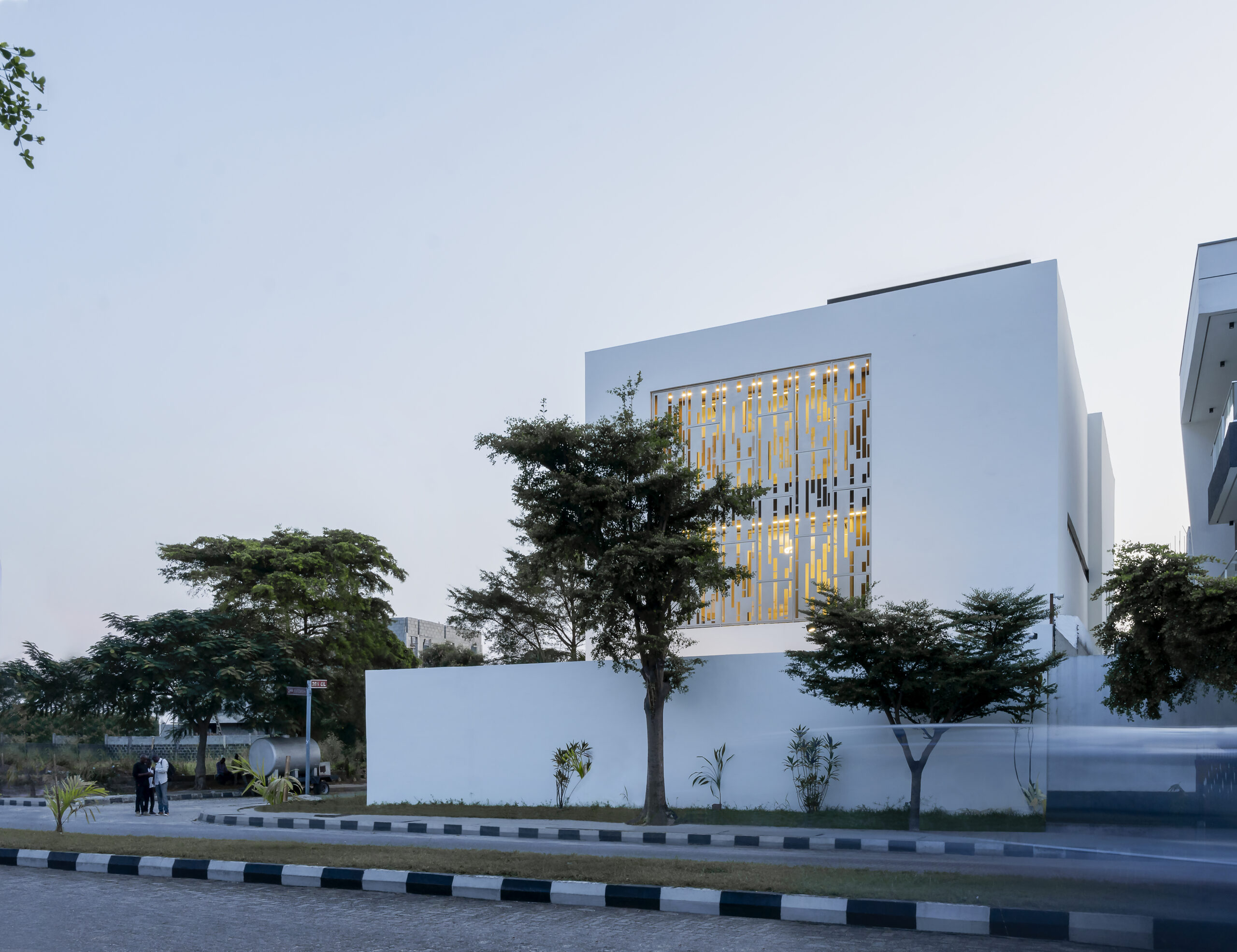 LANTERN EXTERIOR 2 photo credit Tolu Sanusi (1)