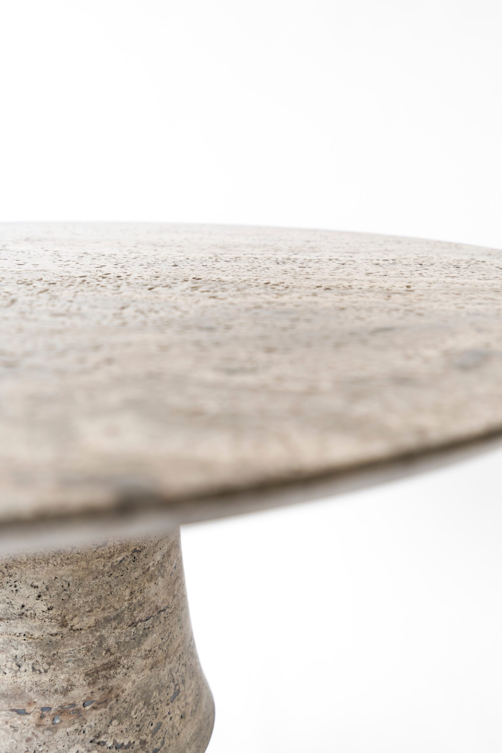 Bellissimo High Table by Pietro Franceschini 3