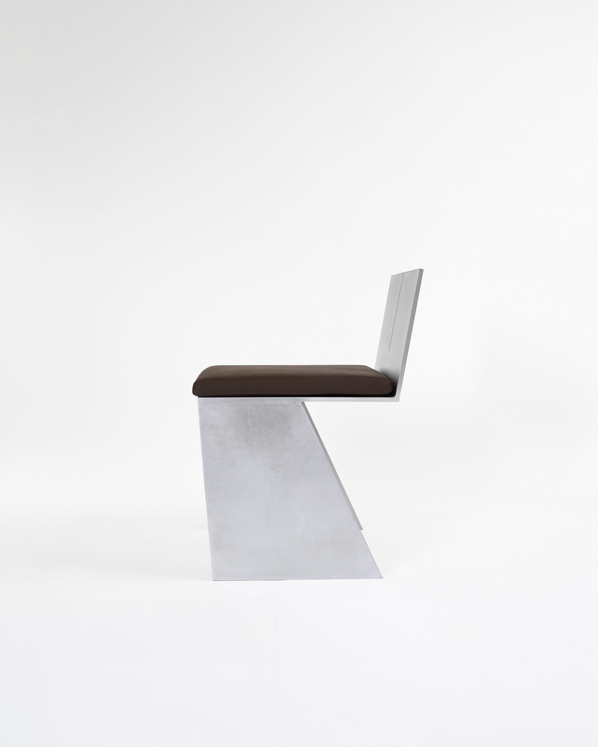 LV Chair by Pietro Franceschini 15