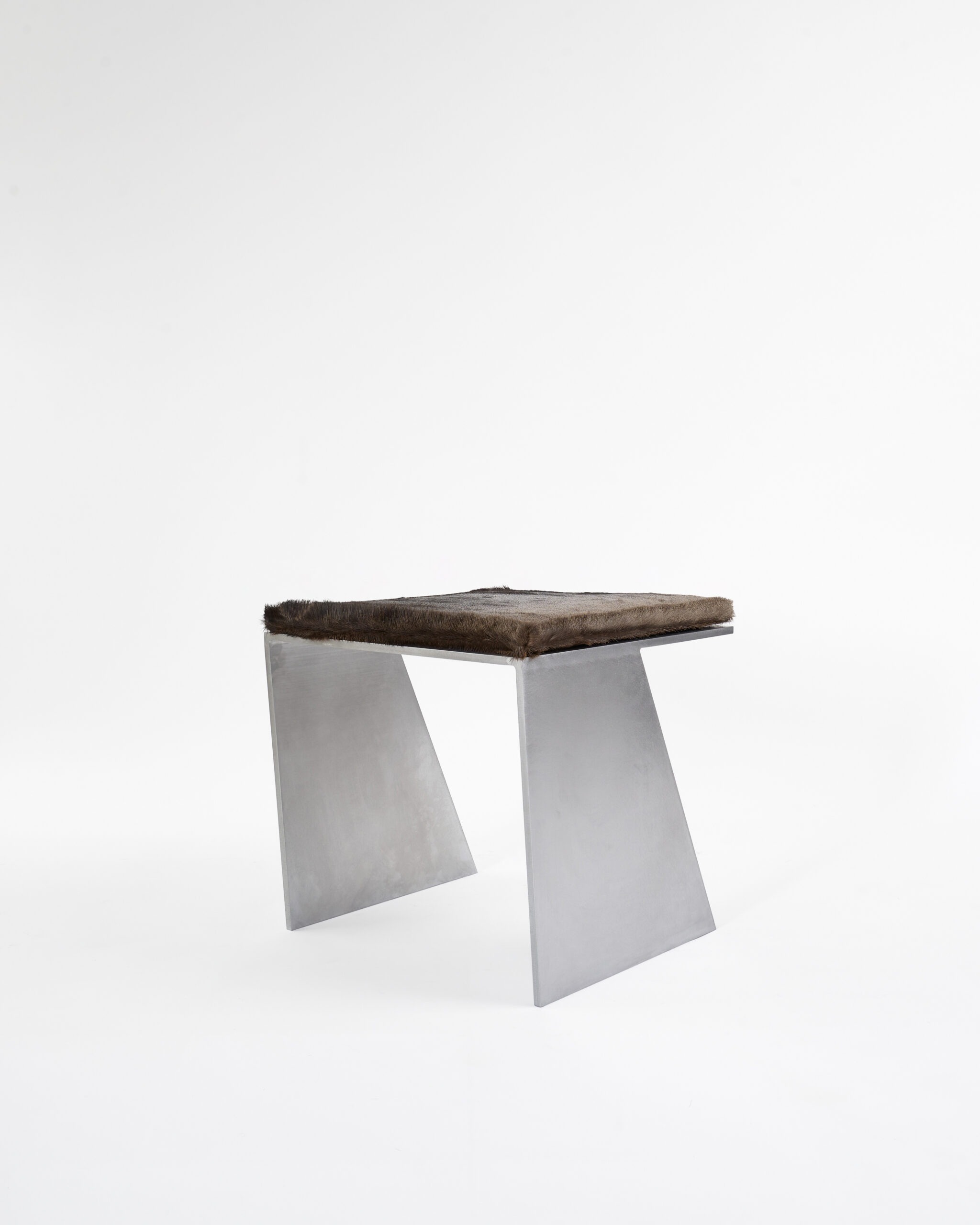 LV Chair by Pietro Franceschini 3