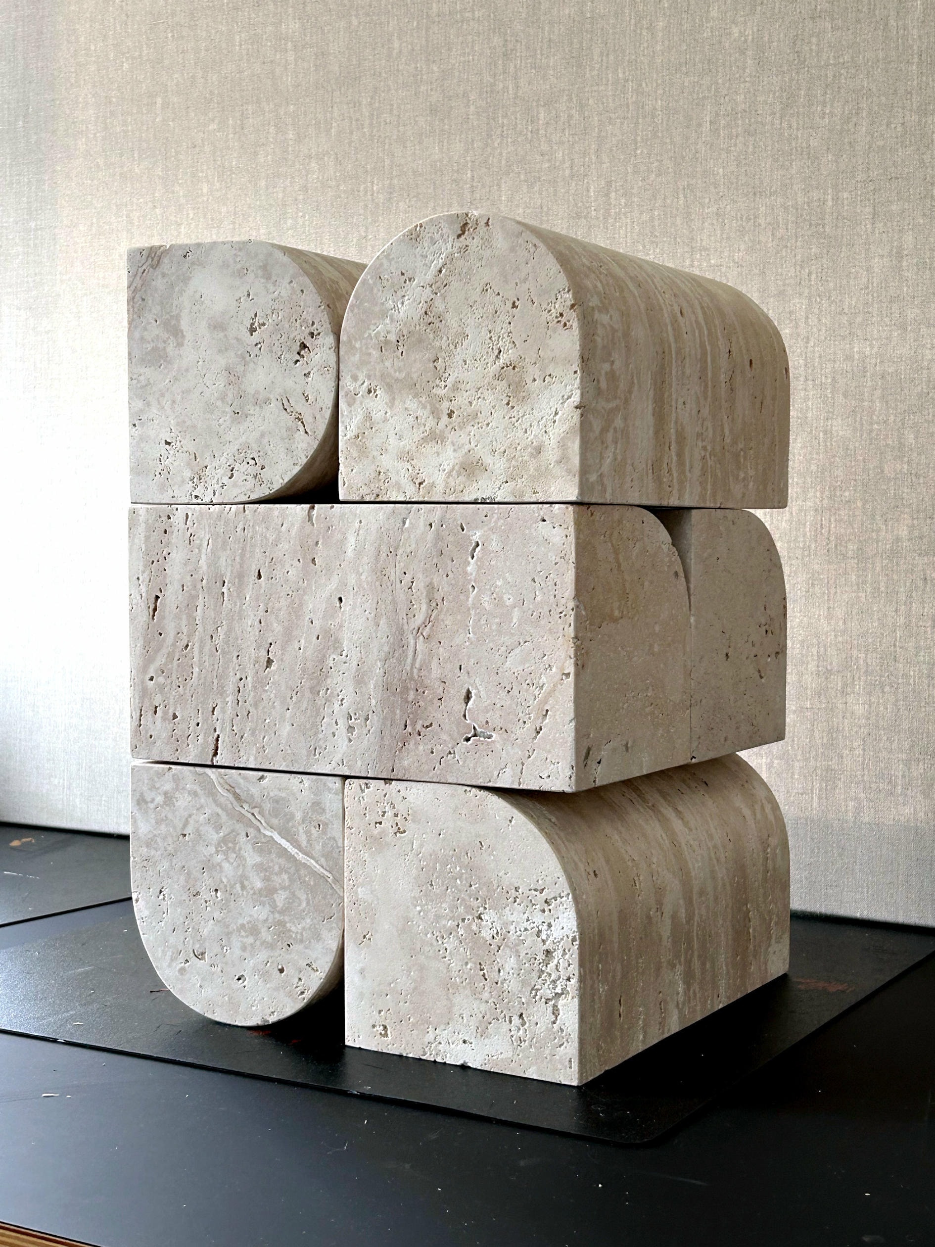 Mindscape 01 XL Travertine Sculpture by Jeroen Broux 3