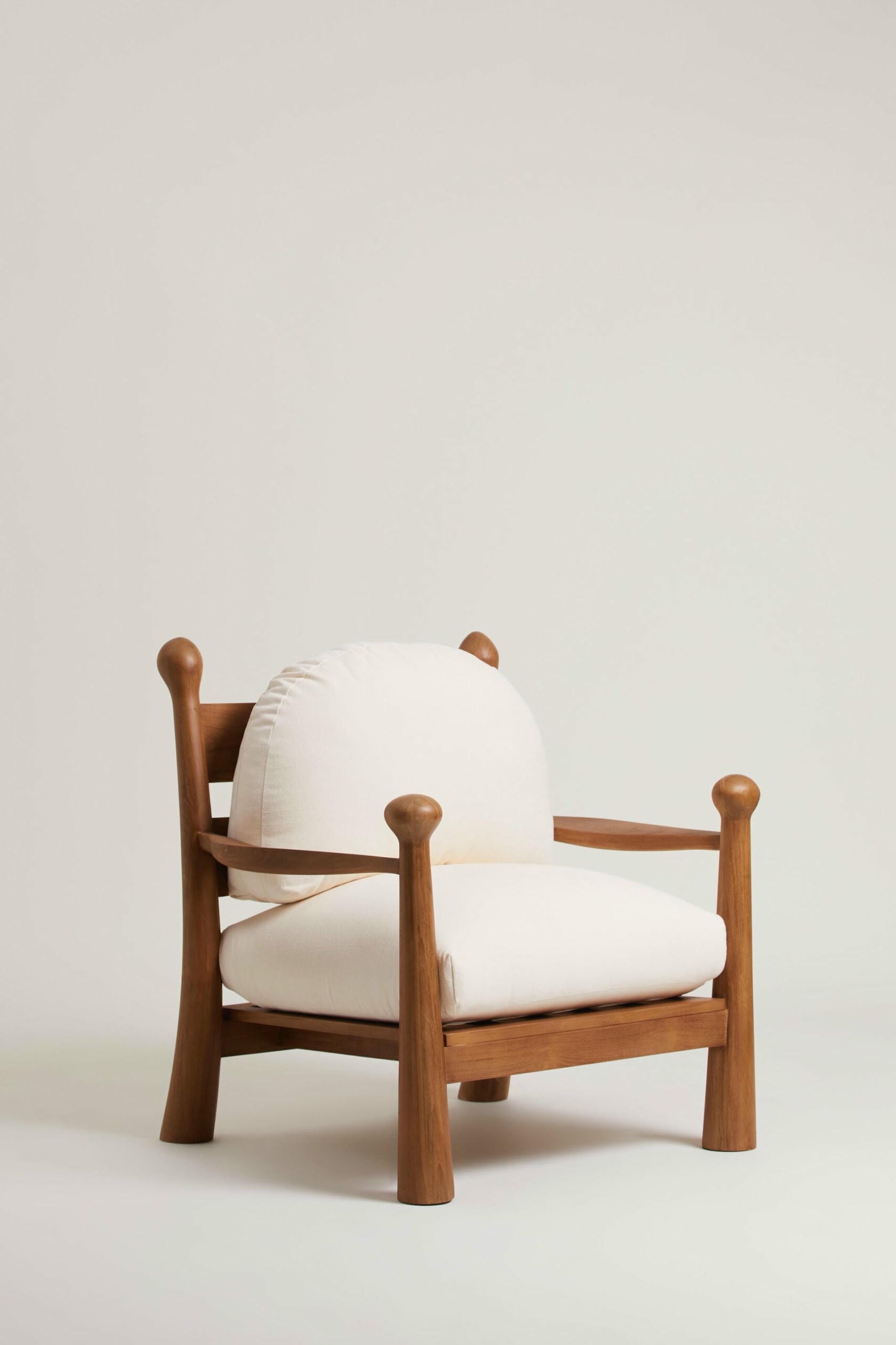 Pitufi Teak Wood Lounge Chair by Heaps & Woods 2