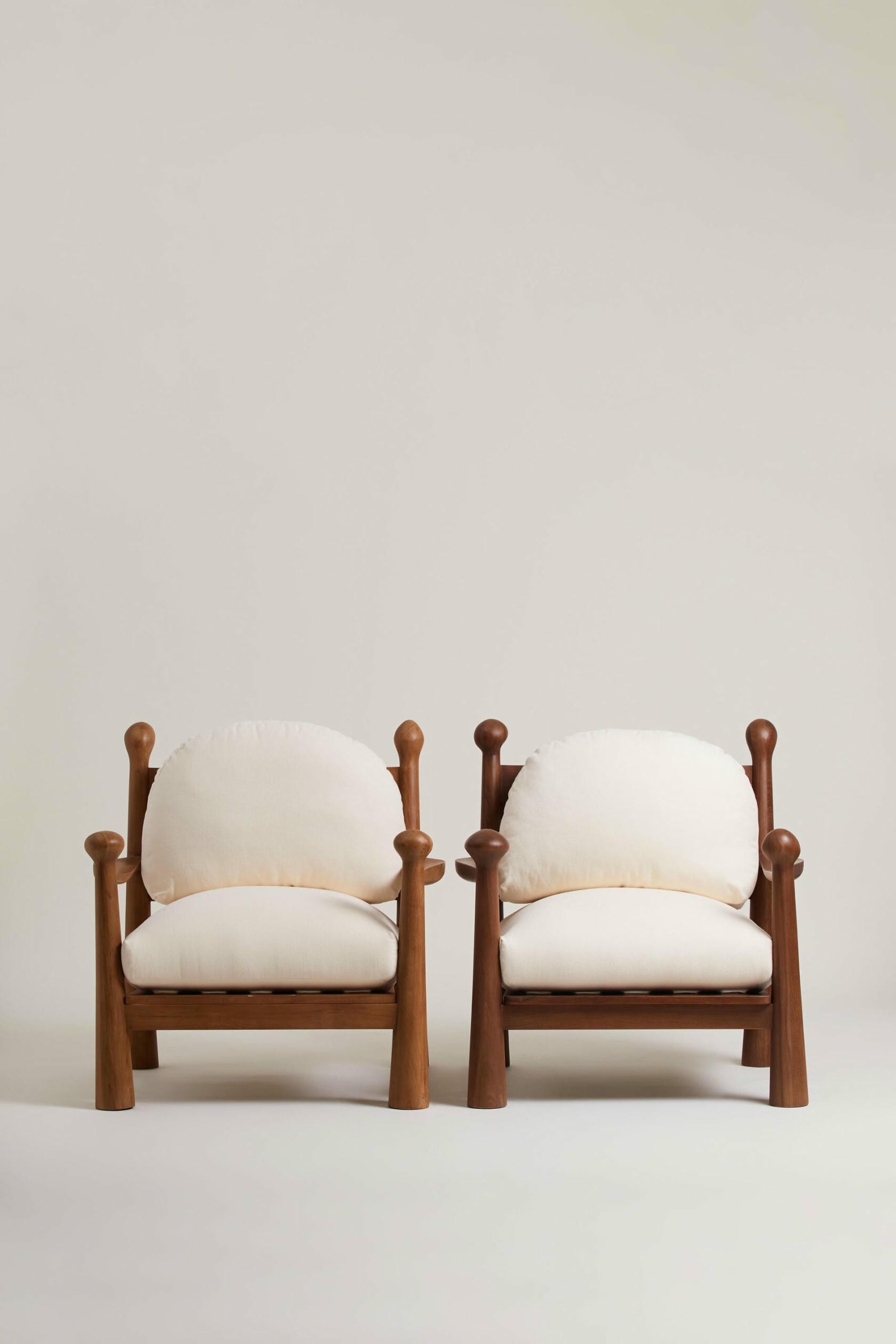 Pitufi Teak Wood Lounge Chair by Heaps & Woods 5