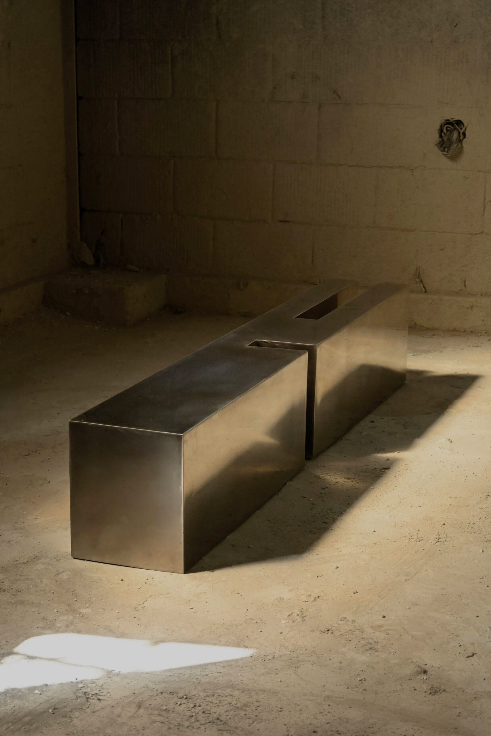 Untitled LV Stainless Steel Coffee Table by Pietro Franceschini 11
