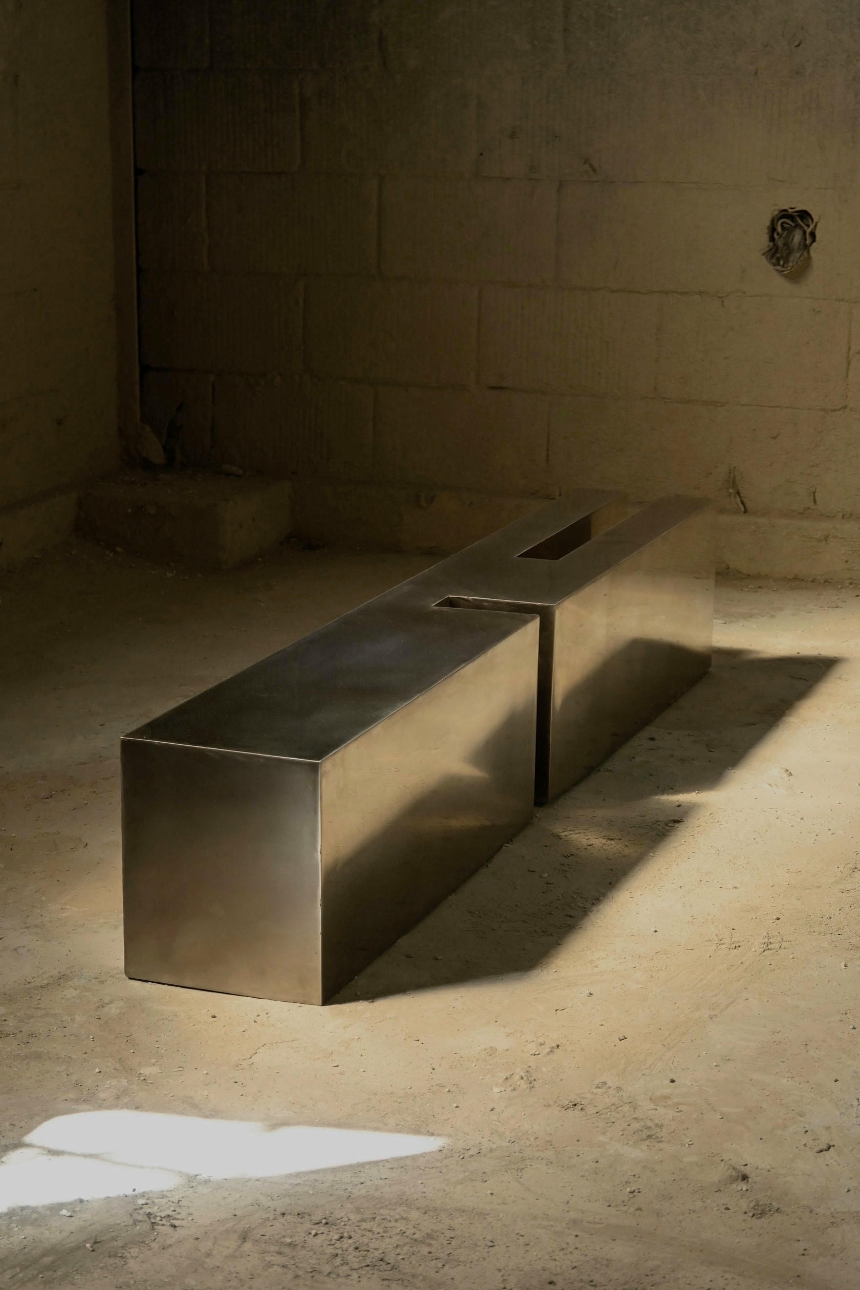 Untitled LV Stainless Steel Coffee Table by Pietro Franceschini 12