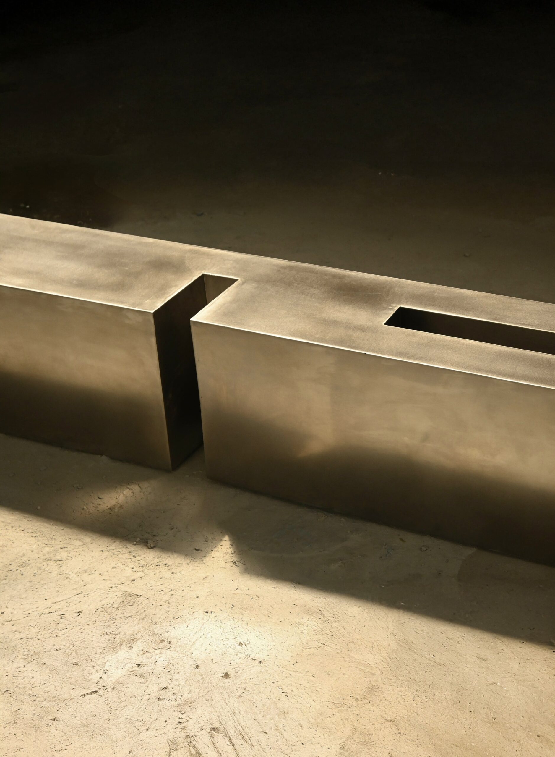 Untitled LV Stainless Steel Coffee Table by Pietro Franceschini 12