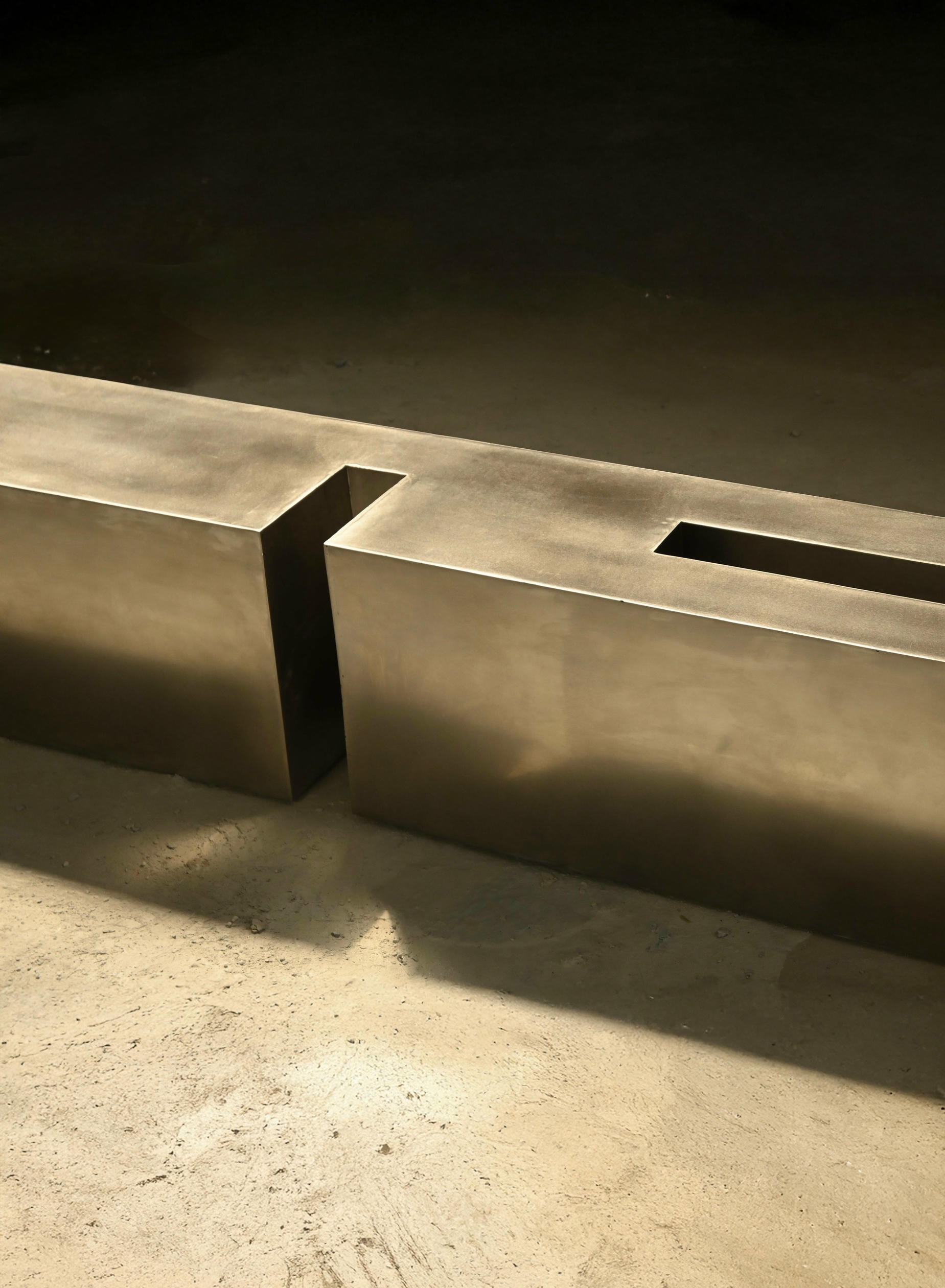Untitled LV Stainless Steel Coffee Table by Pietro Franceschini 13