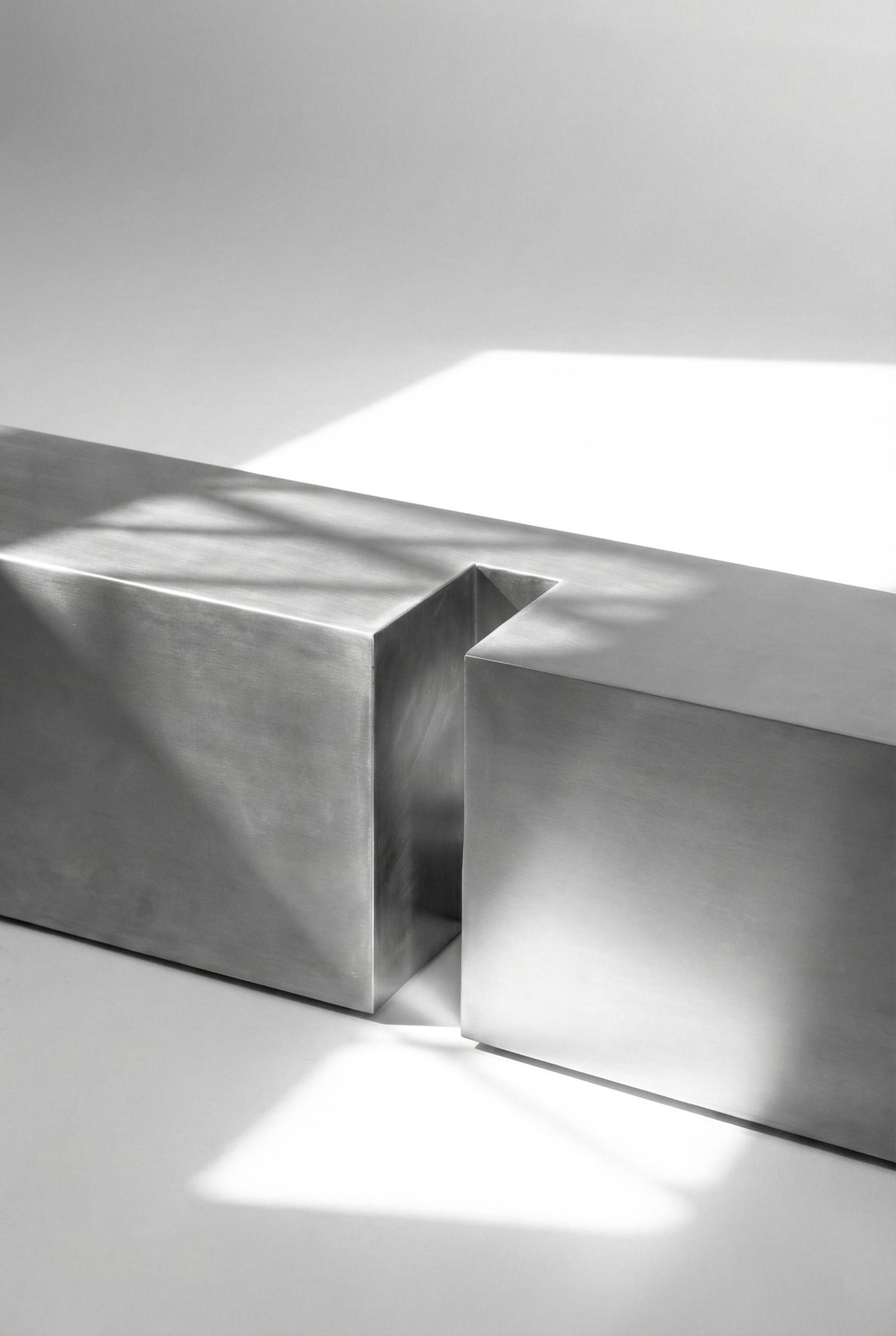 Untitled LV Stainless Steel Coffee Table by Pietro Franceschini 4
