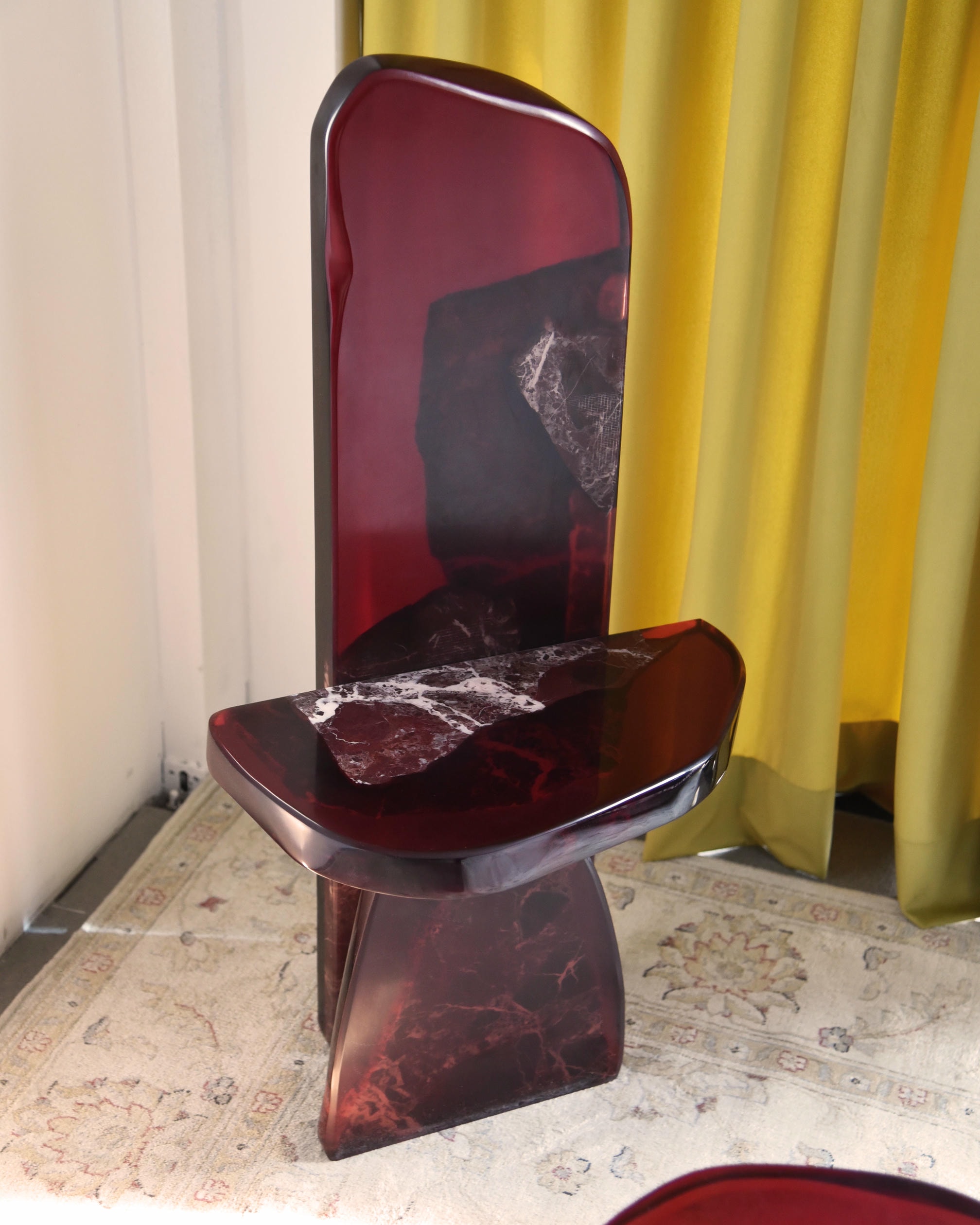 Fragment Side Table in Resin Marble by Fict Studio 5