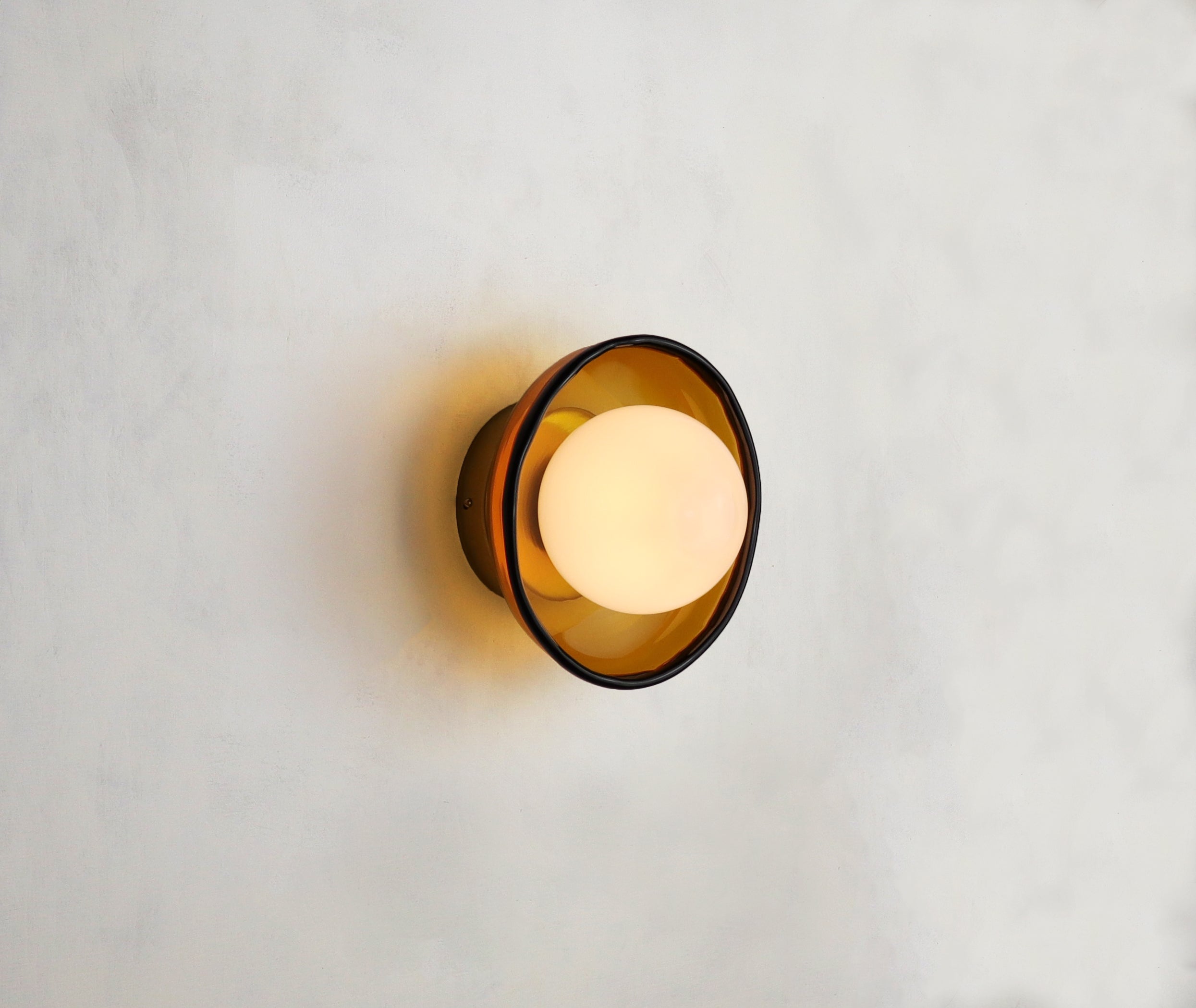 Light Object 0301 Wall Lamp in Waxed Brass by Naama Hofman 3