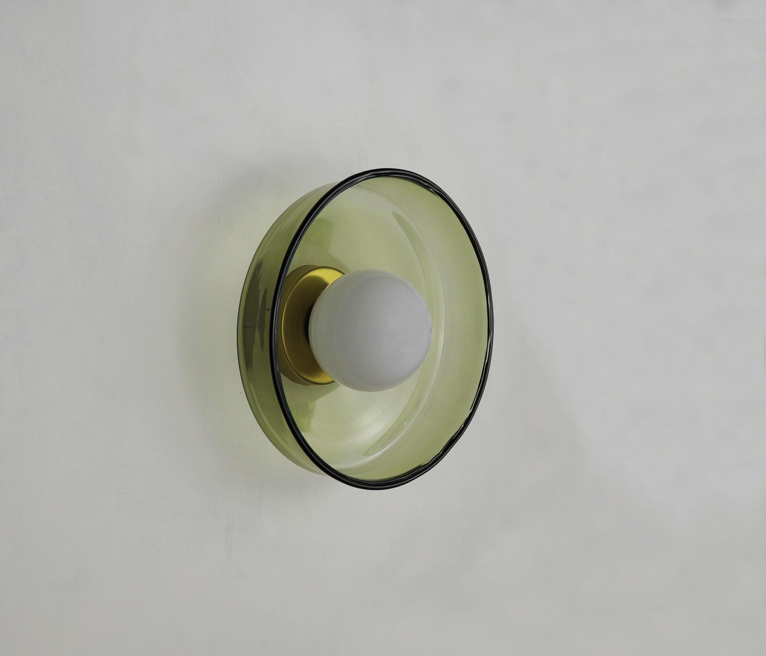 Light Object 0302 Wall Lamp in Waxed Brass by Naama Hofman 7