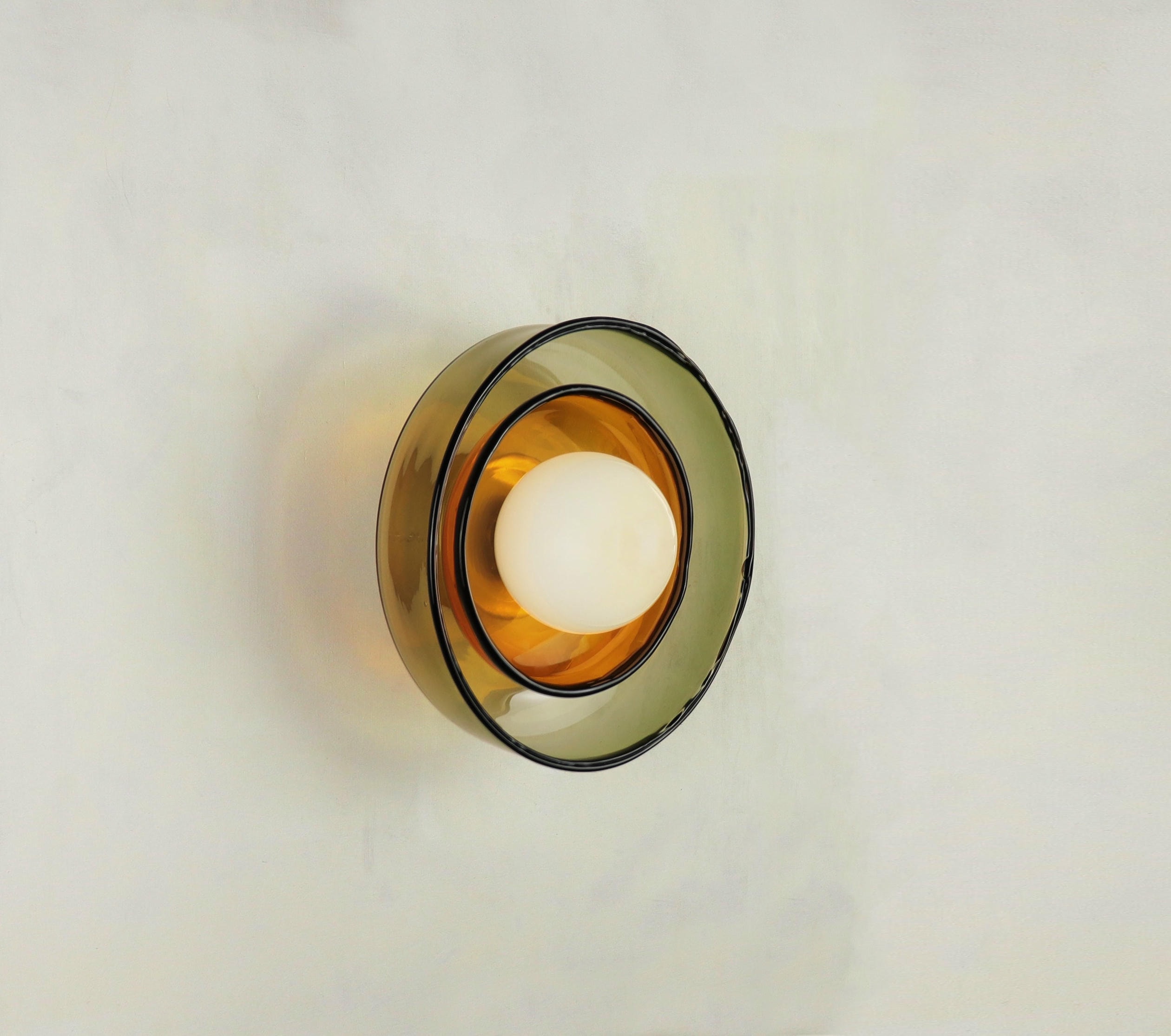 Light Object 0303 Wall Lamp in Waxed Brass by Naama Hofman 10