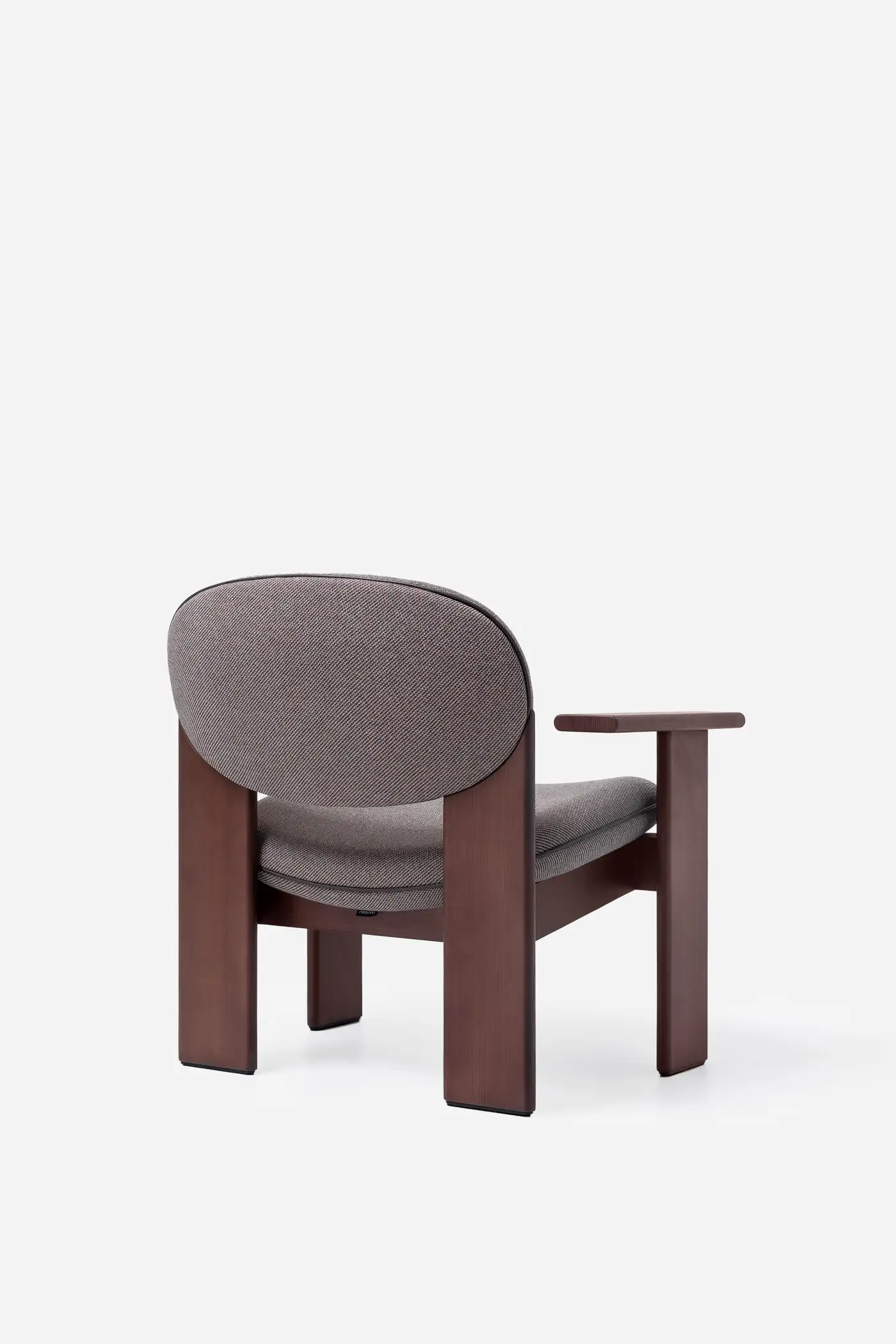 Archipen Lounge Chair by NOOM 14