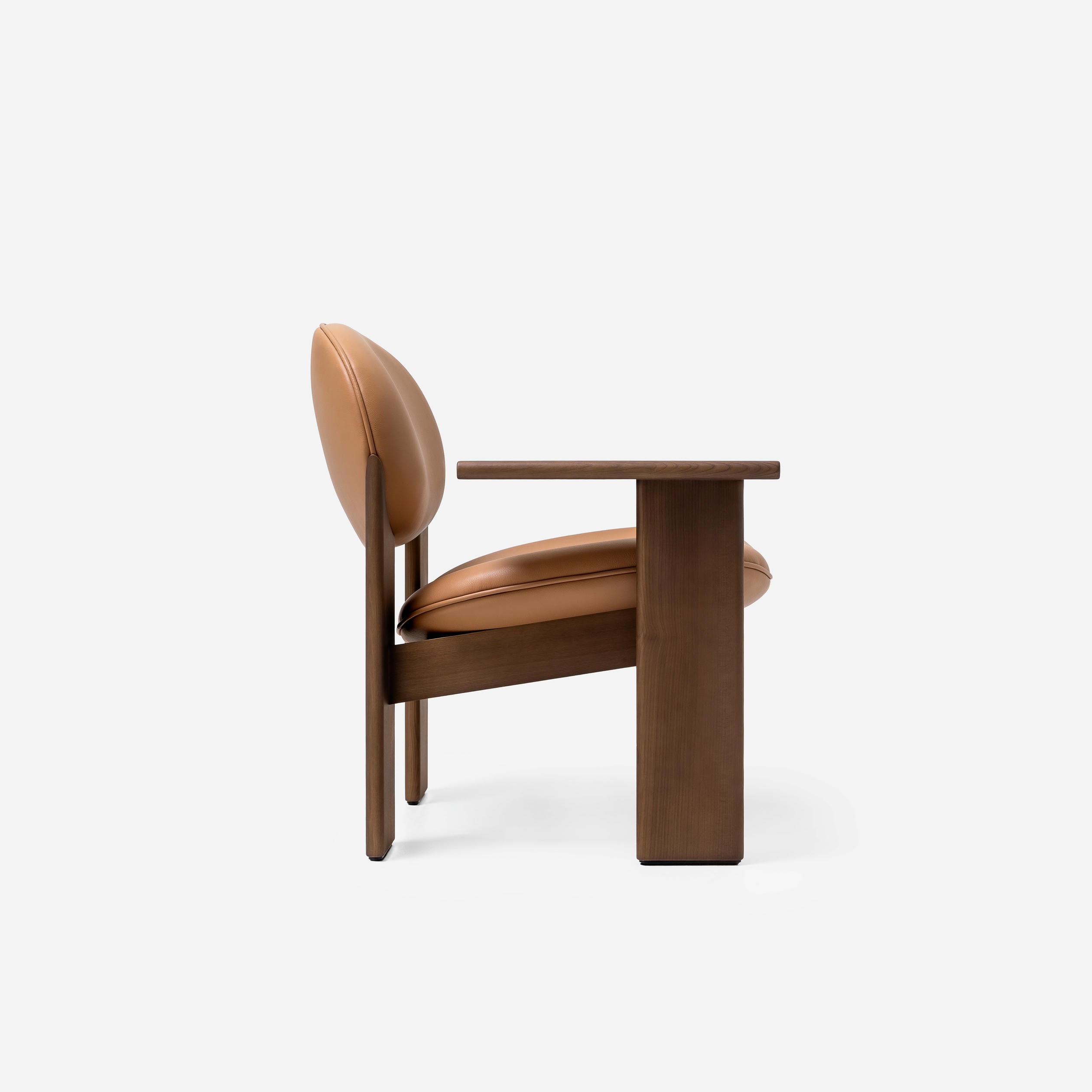 Archipen Lounge Chair by NOOM 4