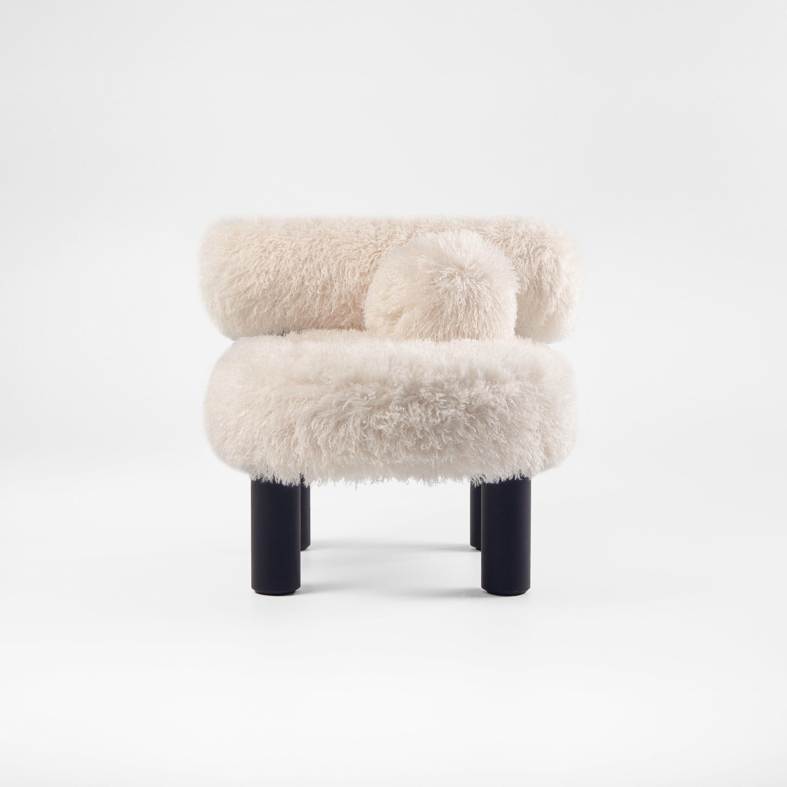 Azur Cotonneux Faux Fur Gropius CS2 Low Chair Fluffy Edition by NOOM 3