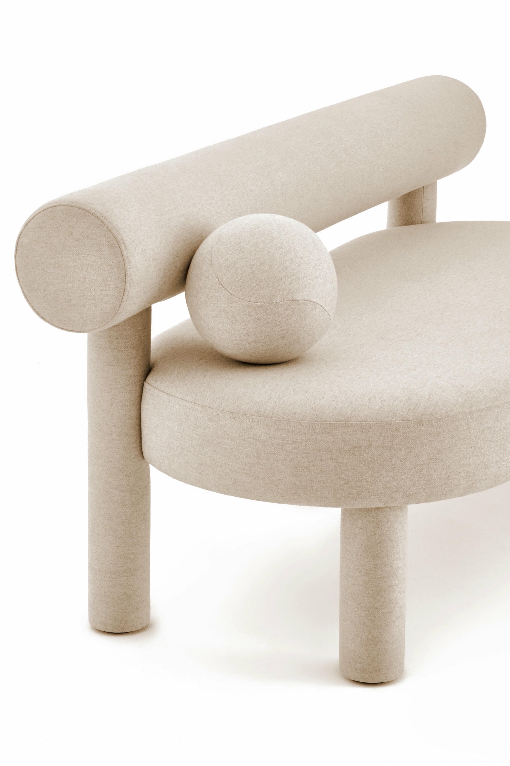 Baloo Boucle Gropius CS1 Sofa by NOOM 6