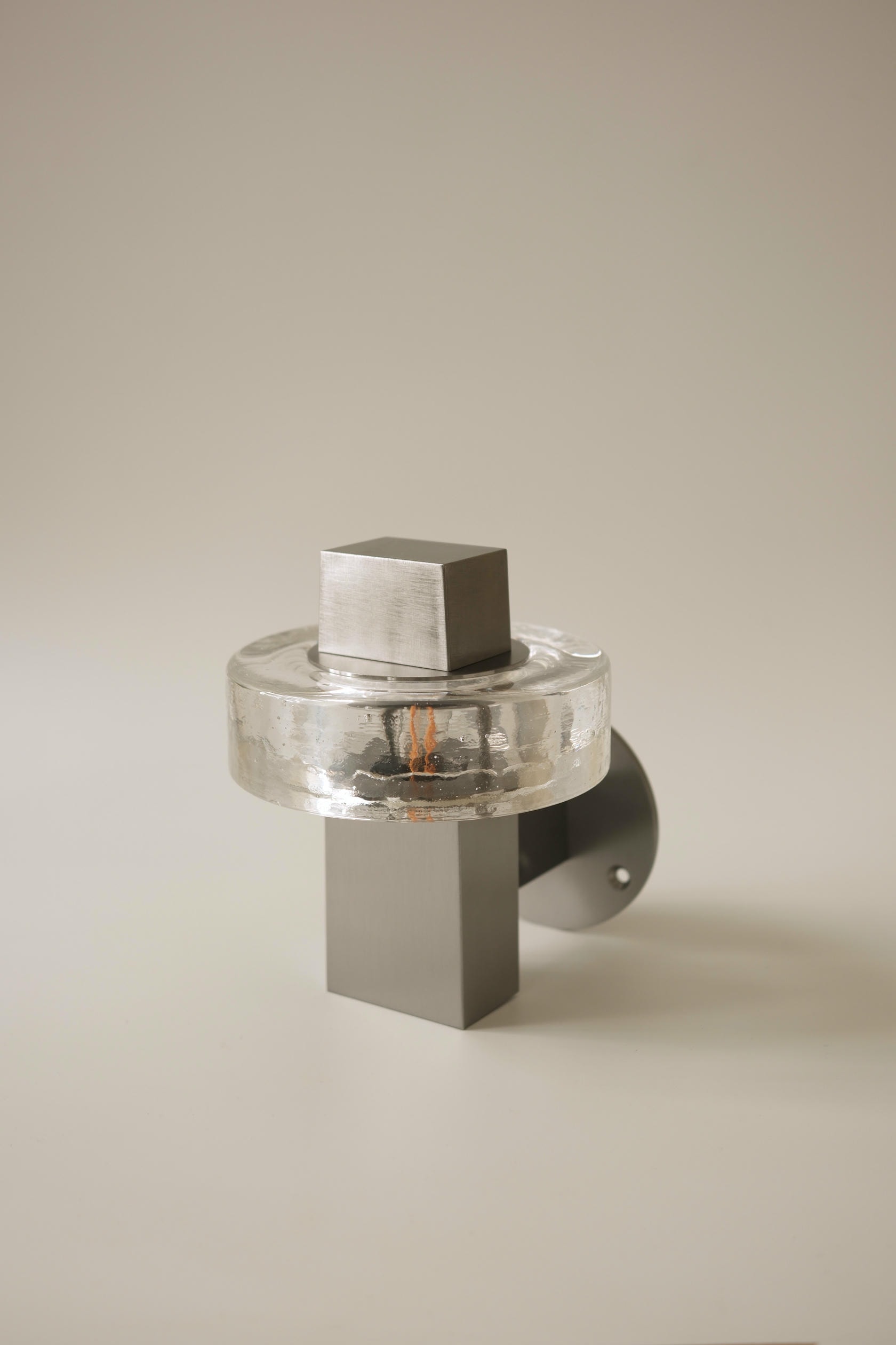 Gioiello II Wall Lamp in Stainless Steel and Glass by Studio Marine Breynaert 2