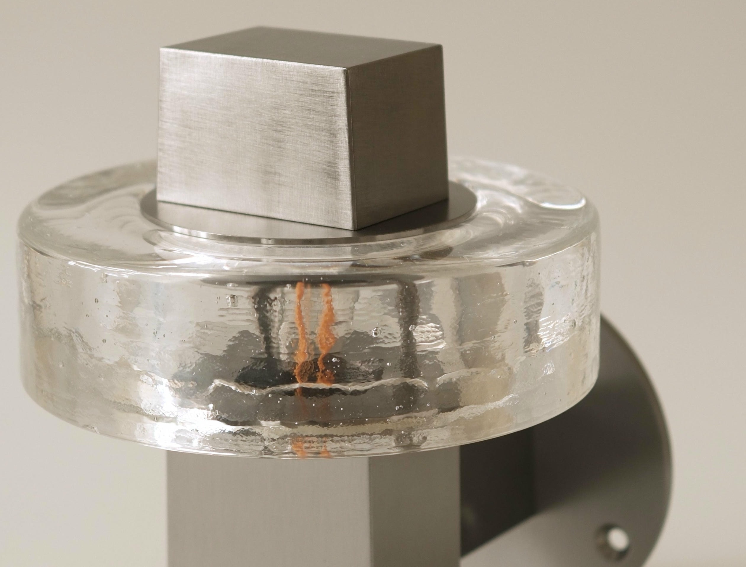 Gioiello II Wall Lamp in Stainless Steel and Glass by Studio Marine Breynaert 3