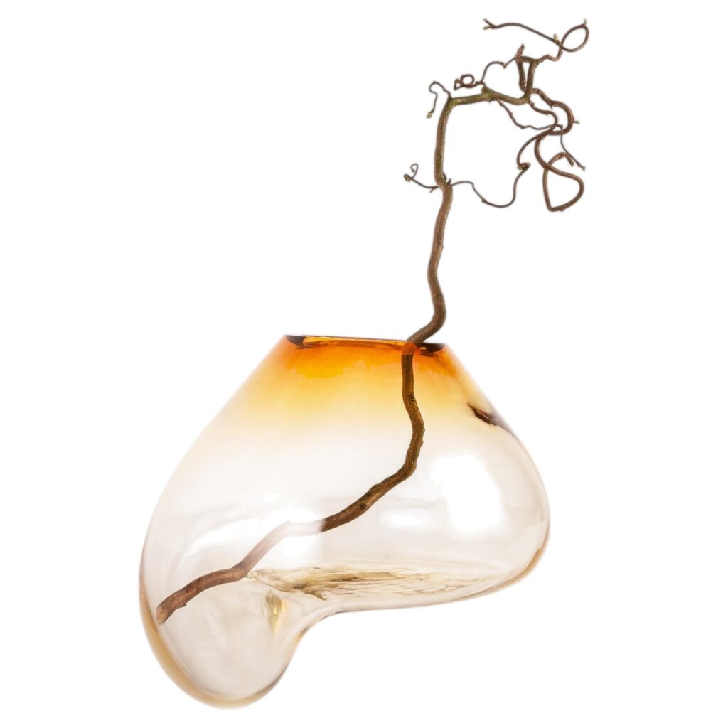 Gutta Vase CS2 by NOOM 1