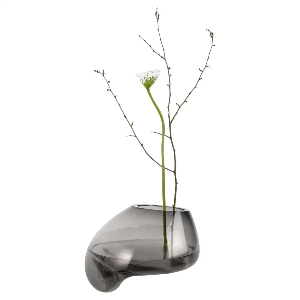 Gutta Vase CS3 by NOOM 1