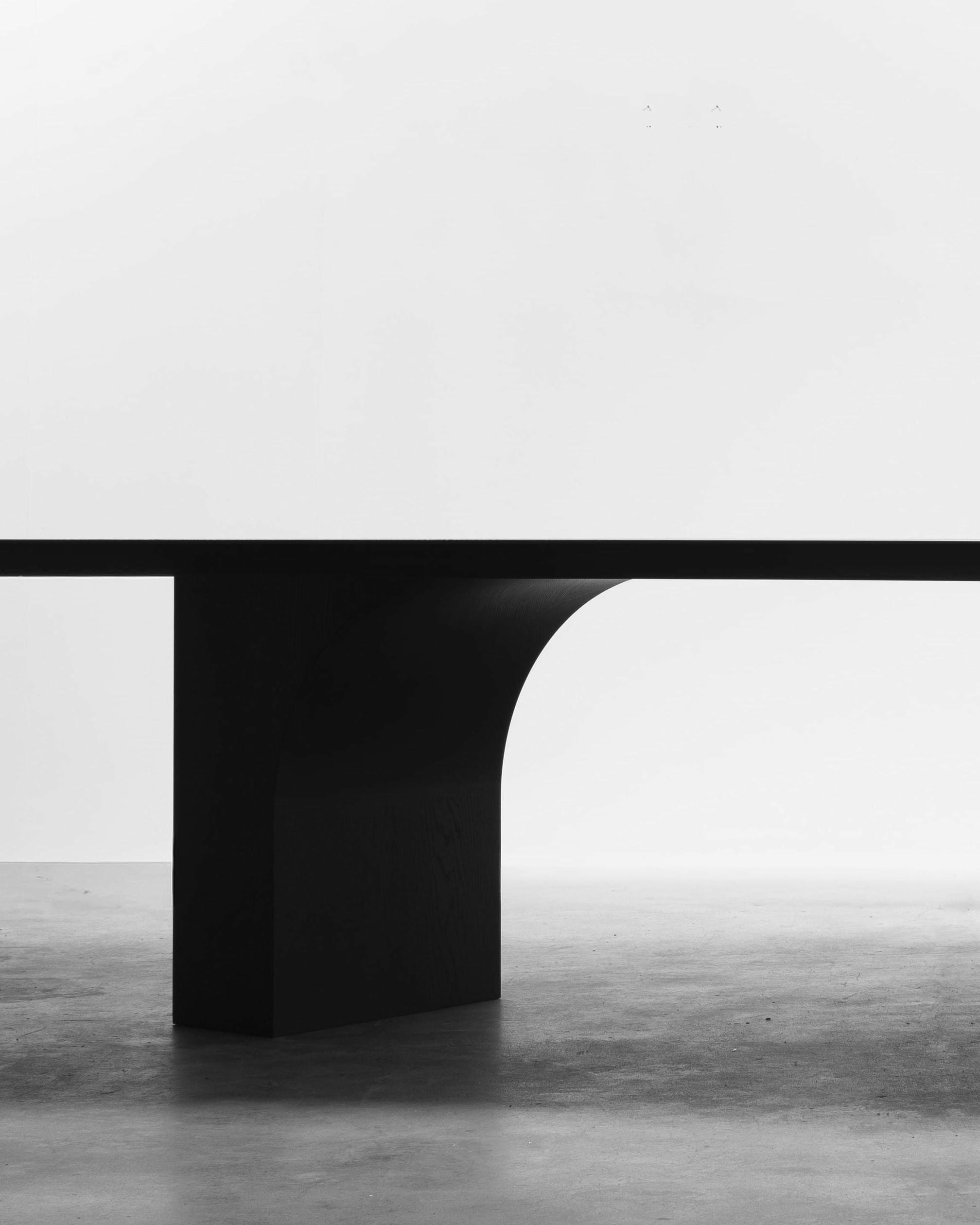 L K2519 Contemporary Sculptural Monolithic Oak Dining Table by Isac Elam Kaid 8