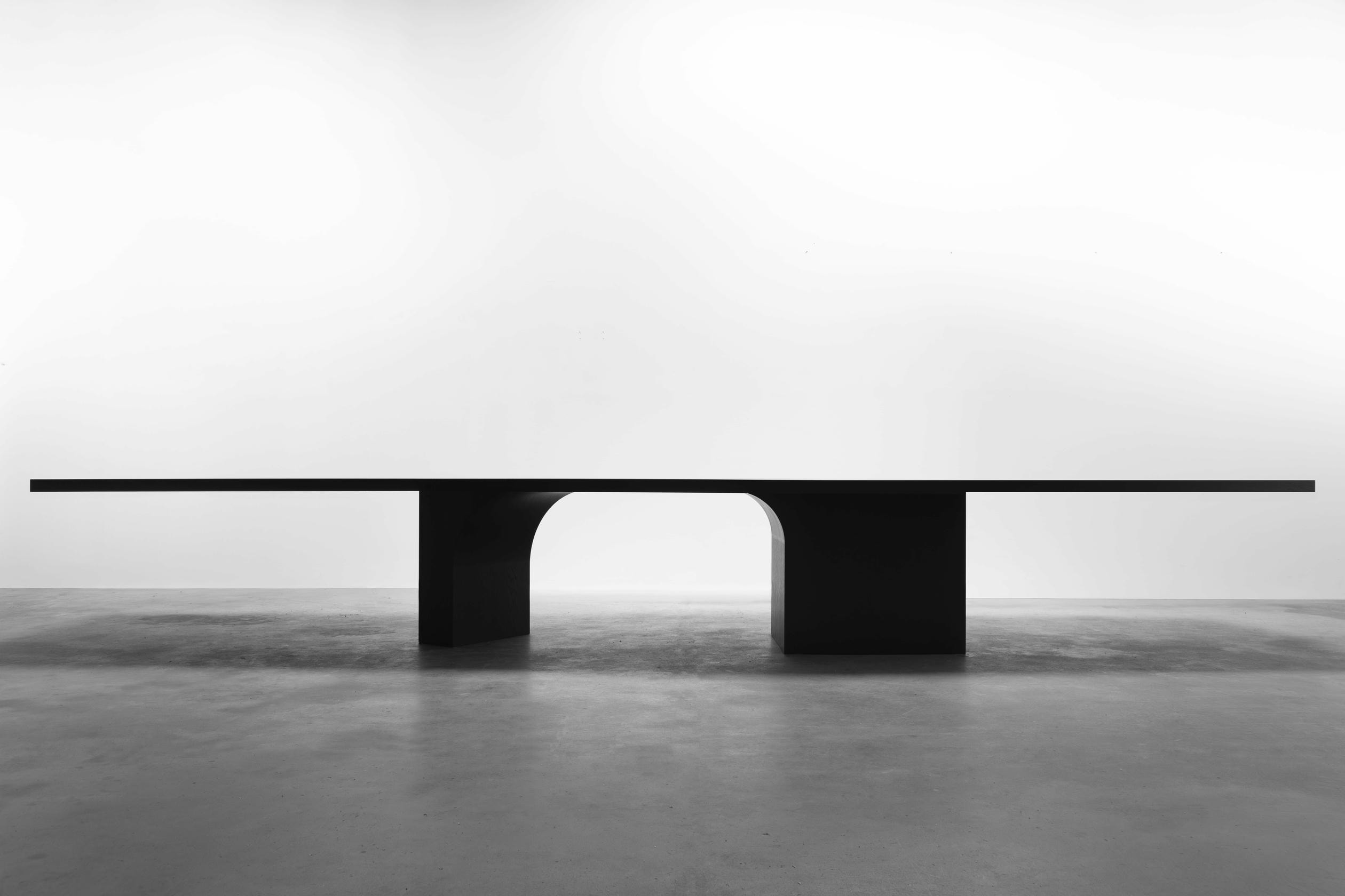 M K2519 Contemporary Sculptural Monolithic Oak Dining Table by Isac Elam Kaid 16