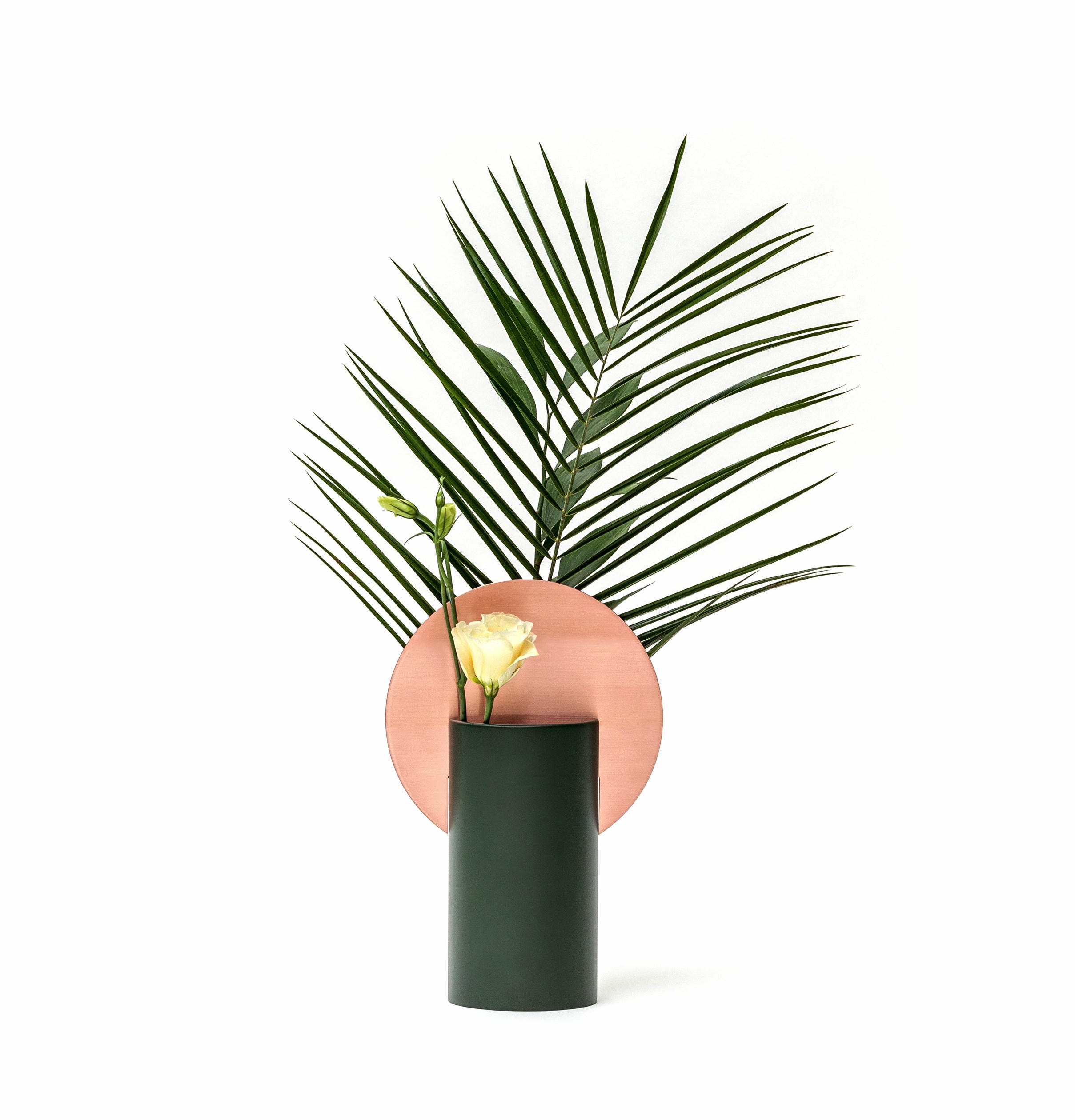 Malevich Vase CS1 by NOOM 2