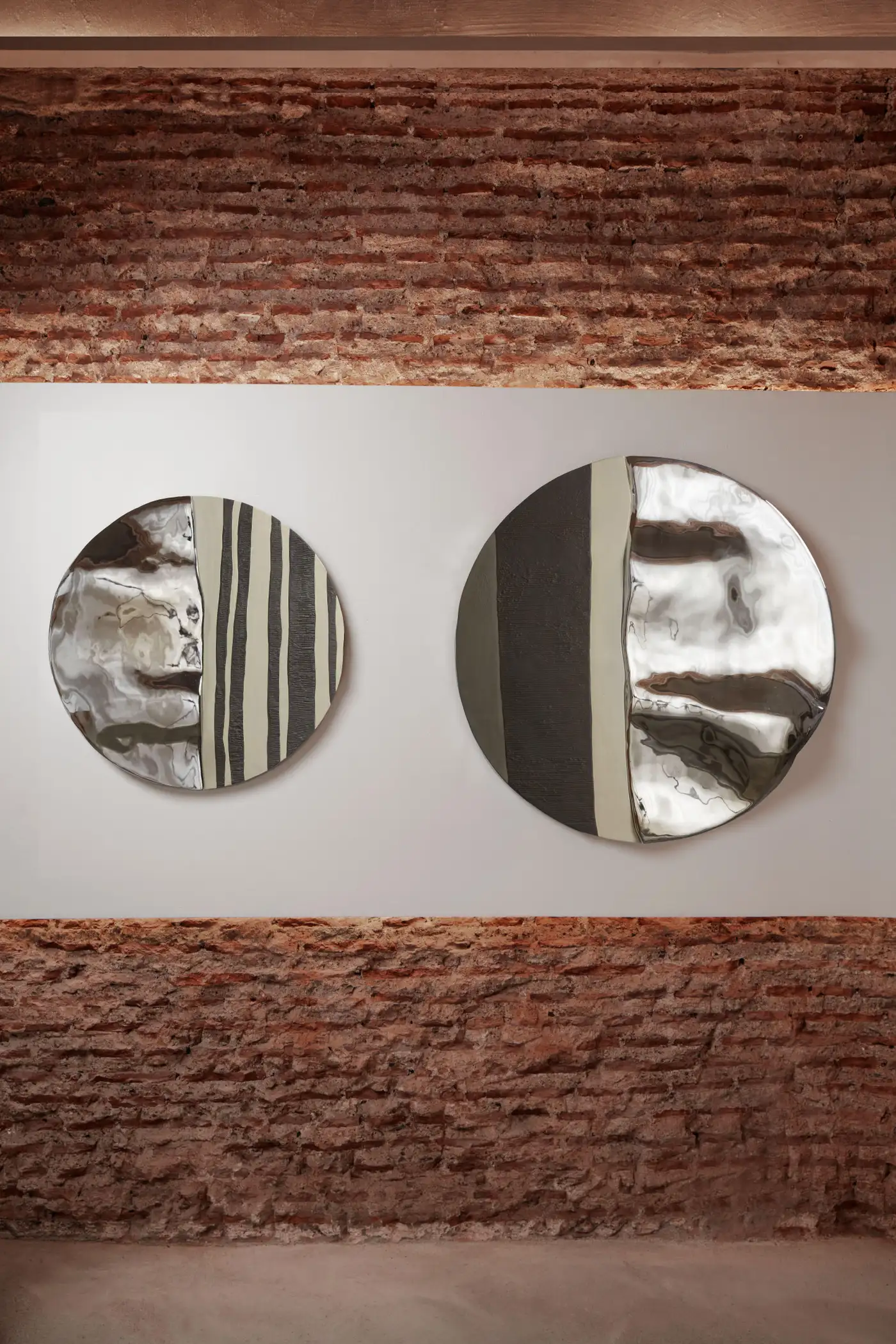 Mime II Unique Round Wall Mirror in Plated Cast Aluminum by Studio Ayse Demir 3