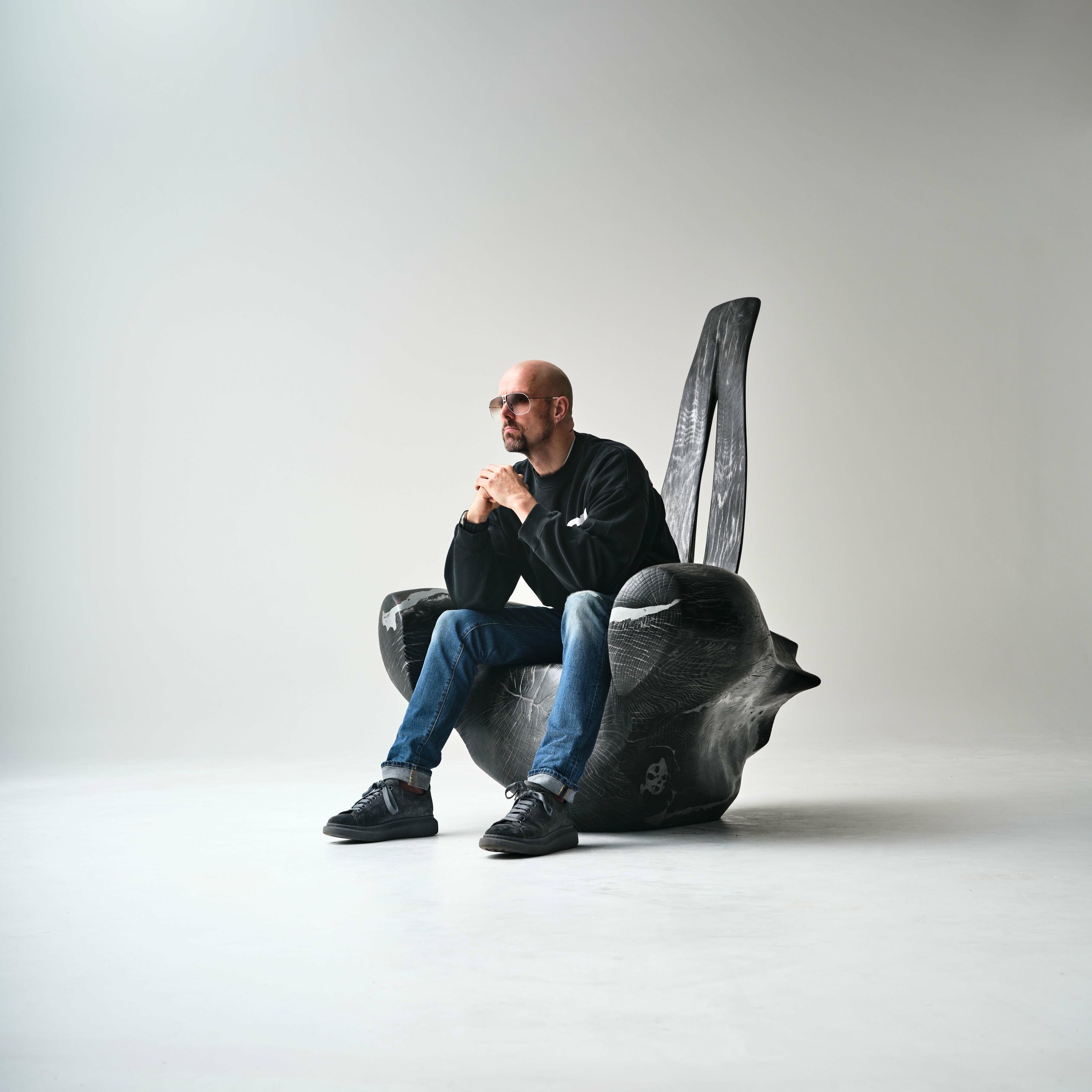 Aviators Chair in Oak Wood Aluminium by Alun Heslop 7
