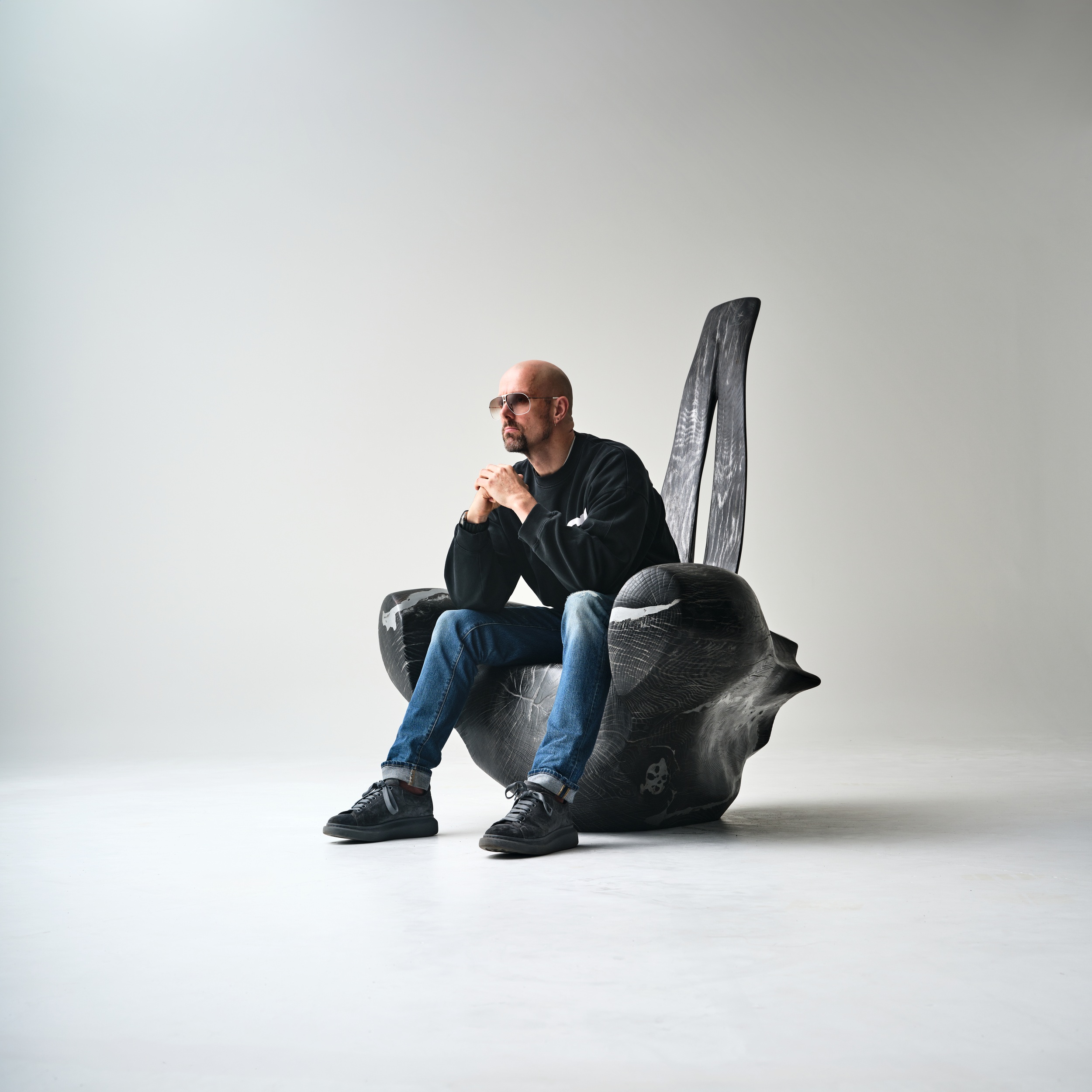 Aviator's Chair in Oak Wood & Aluminium by Alun Heslop 7