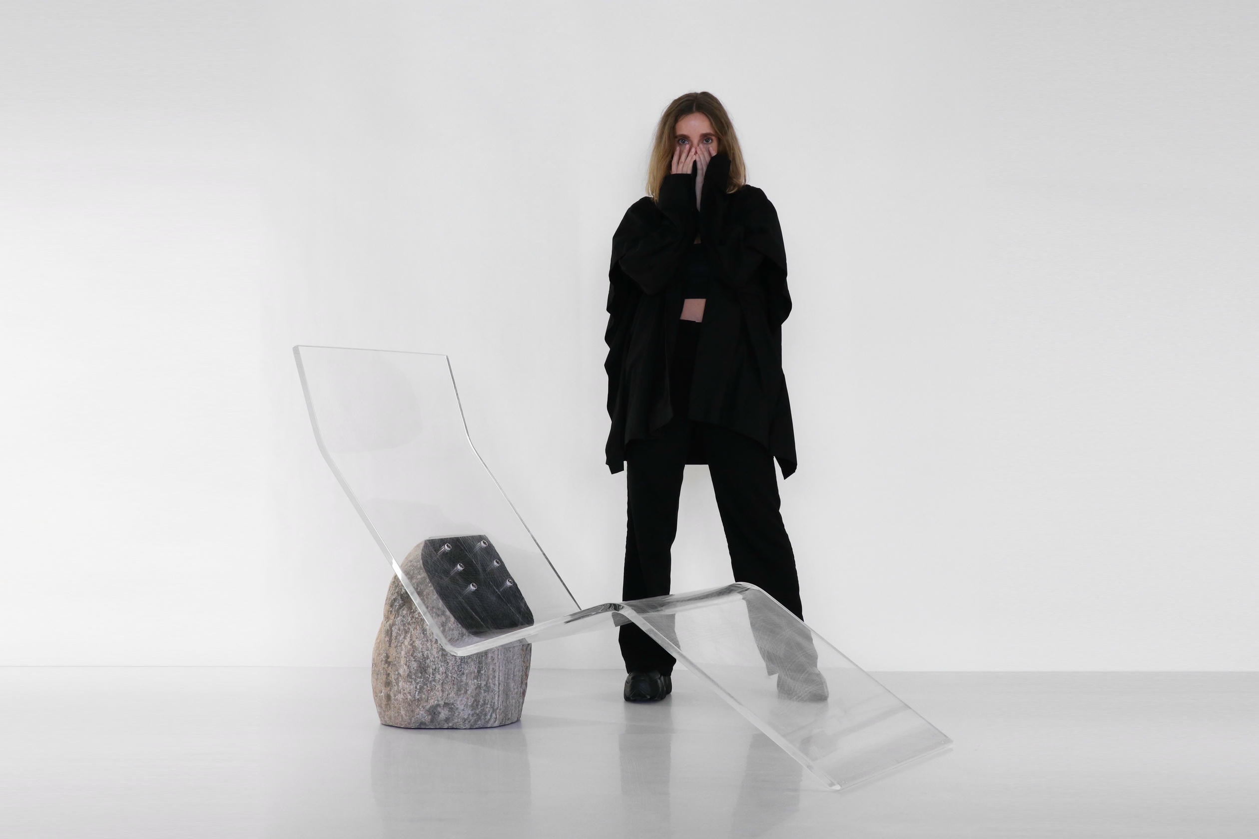 Elsewhere Acrylic Chaise by Batten and Kamp 7