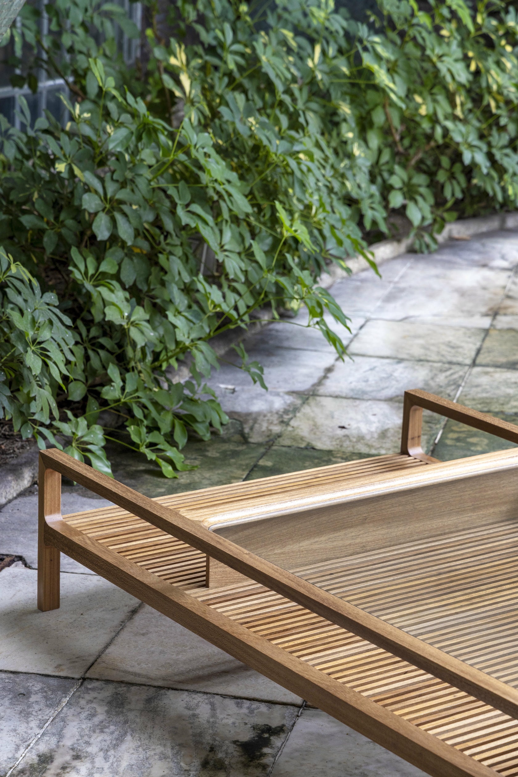 Frida Coffee Table in Brazilian Native Hardwood by Gisela Simas 5