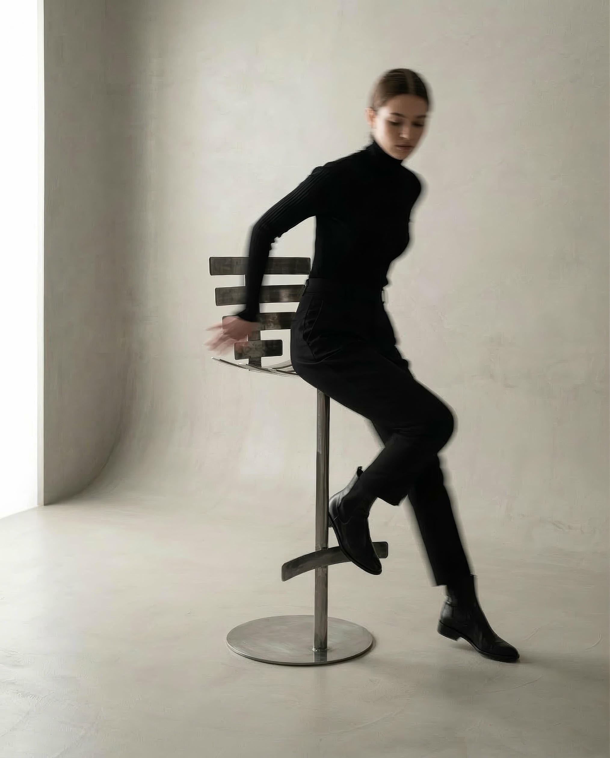 Vertebrae High Bar Stool in Mild Steel by Metalmorphosis Studio 6